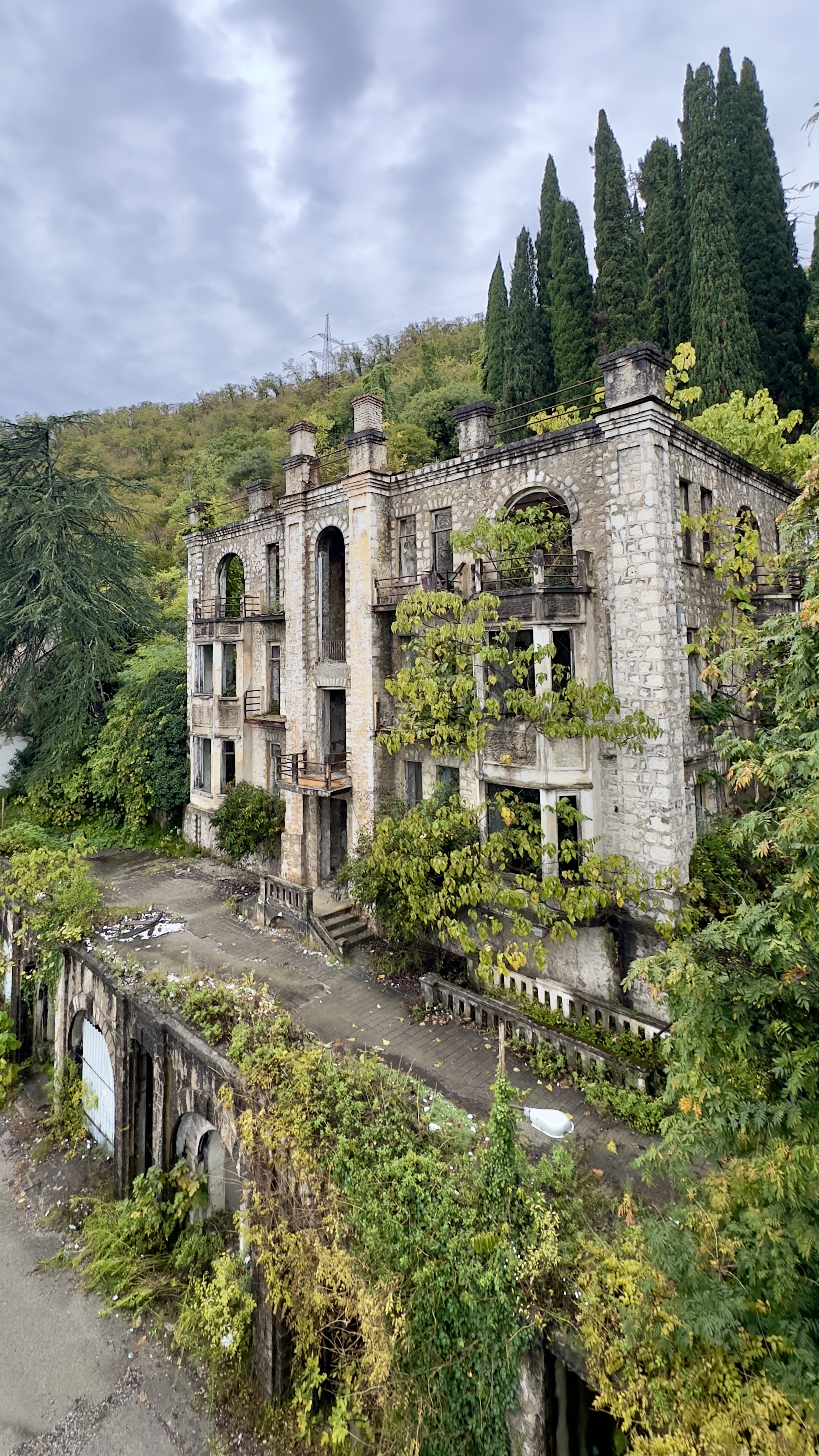 Красная Поляна и Абхазия: трекинг, море и комфорт (8/10)