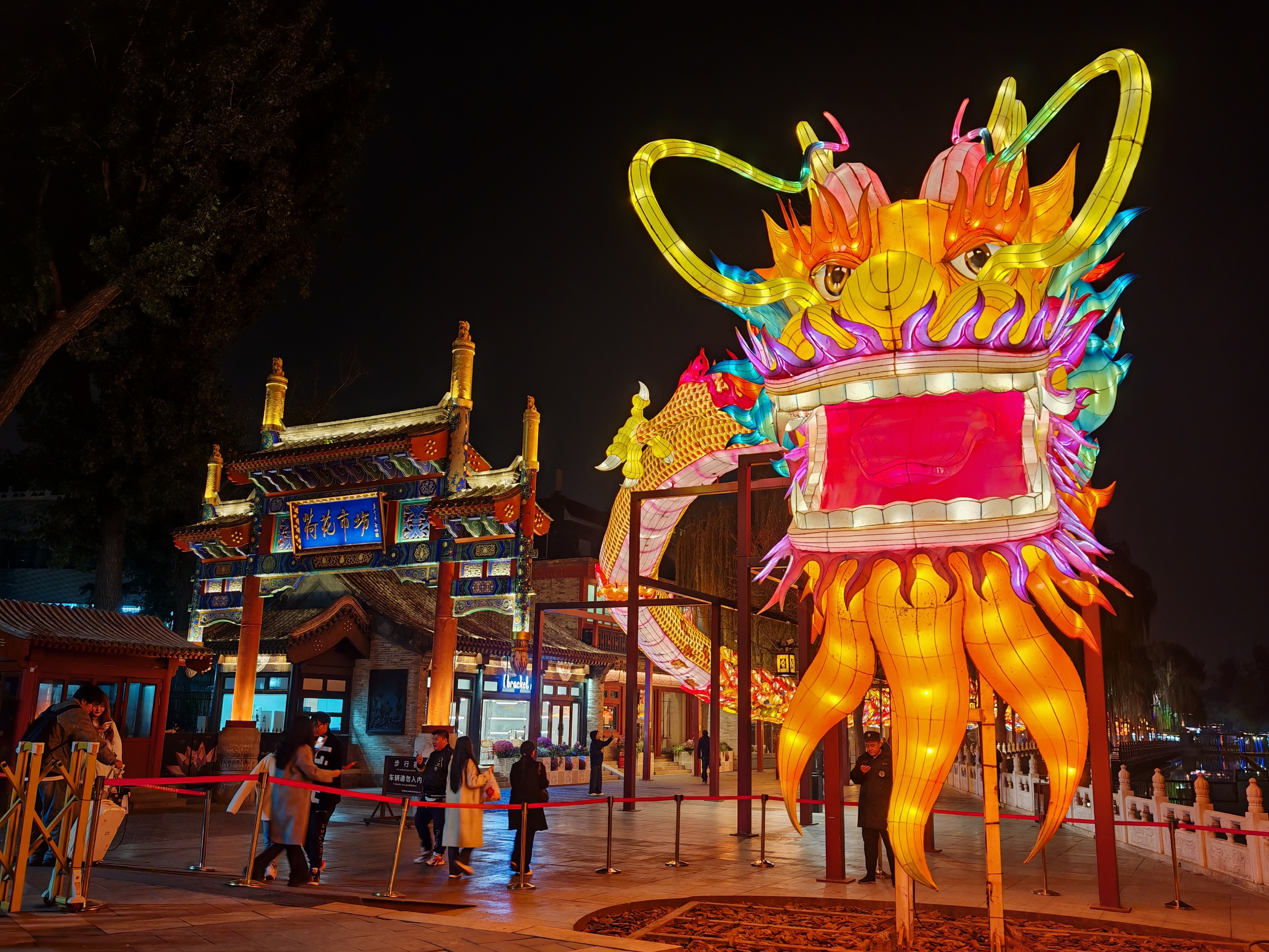 Пекин зимний: Великая стена, Губэй, Чэндэ и горы Иньшань (10/39)