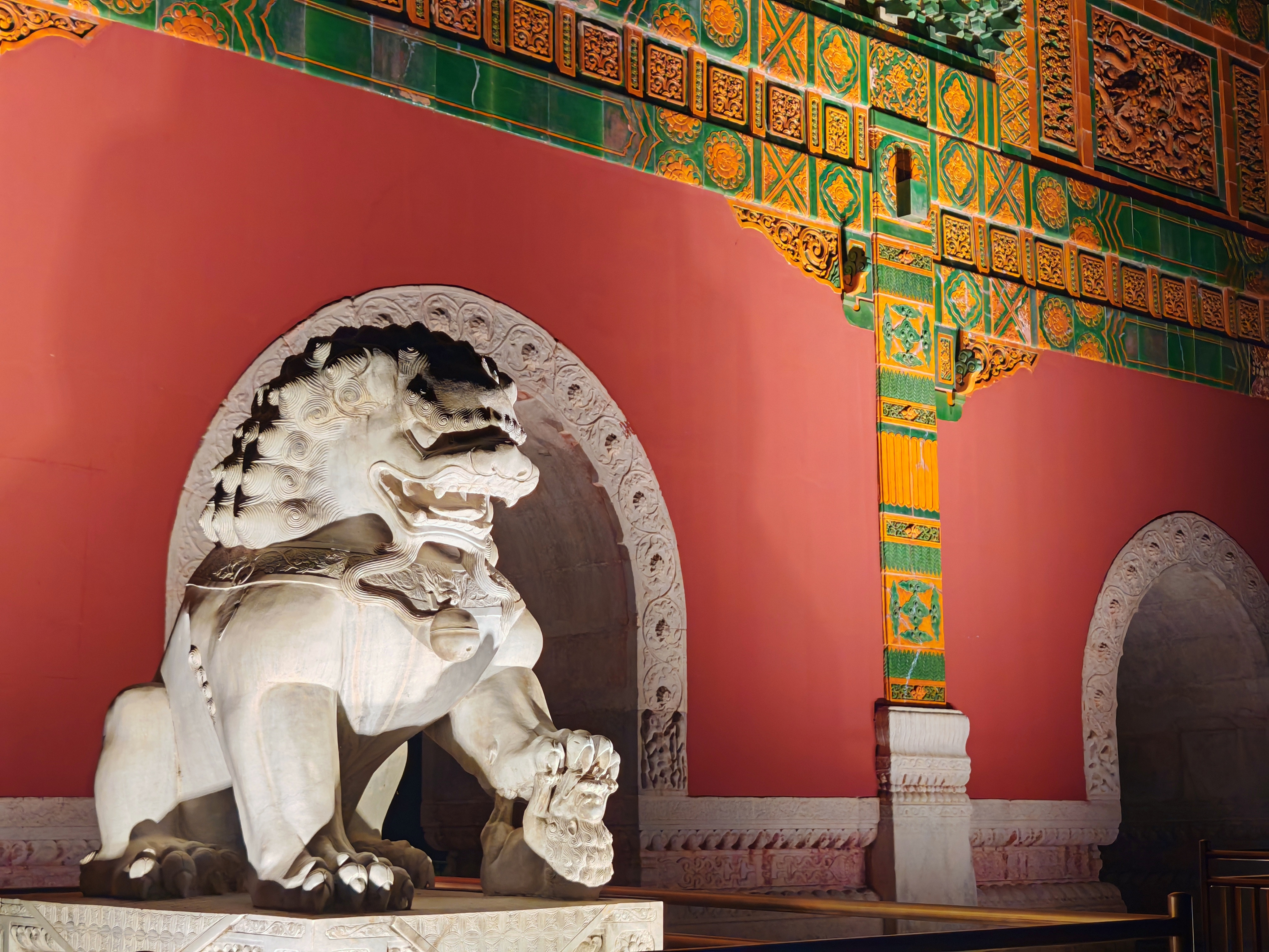 Пекин зимний: Великая стена, Губэй, Чэндэ и горы Иньшань (9/39)