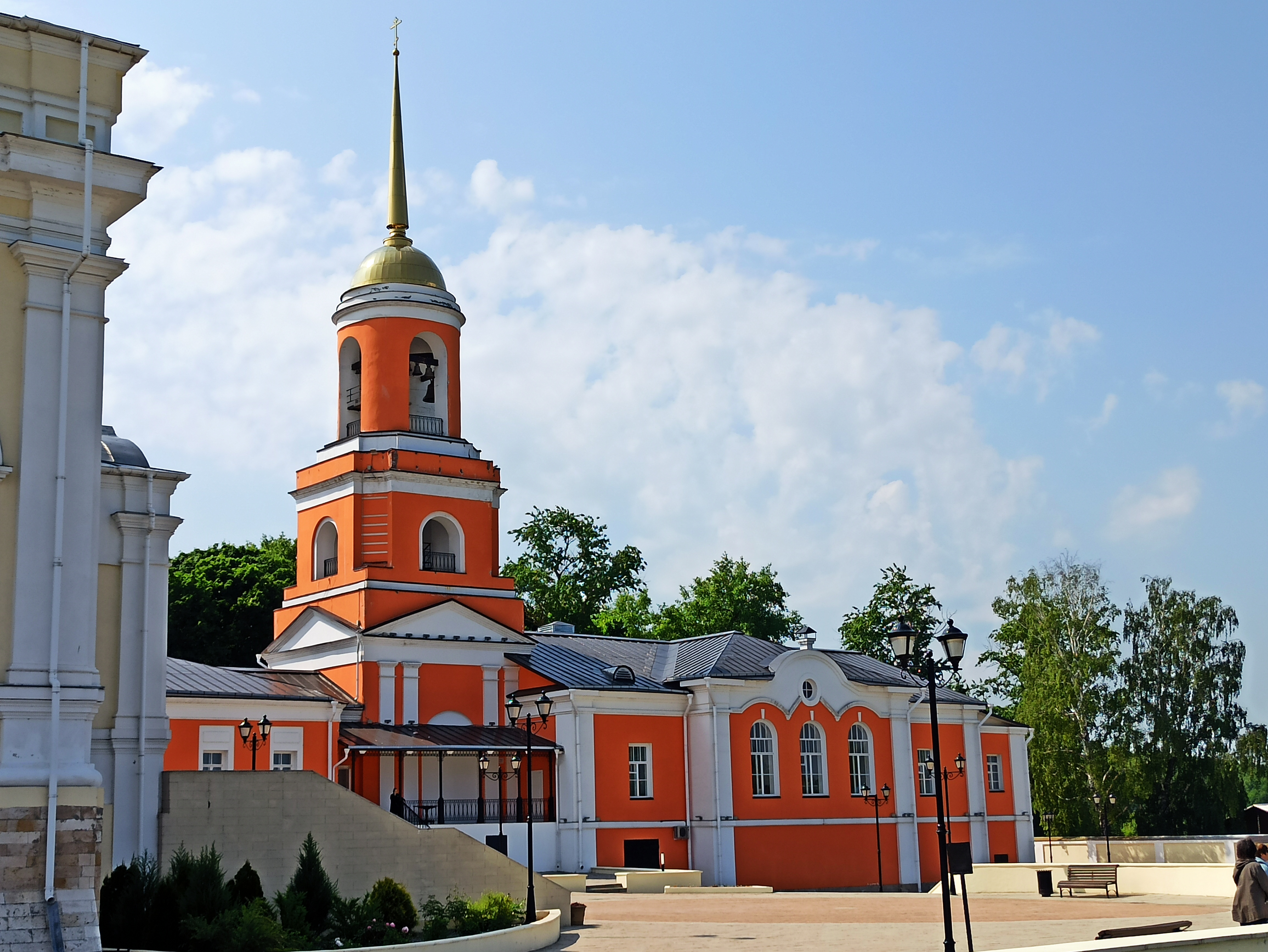 Провинция, ты тем и хороша... (2/14)