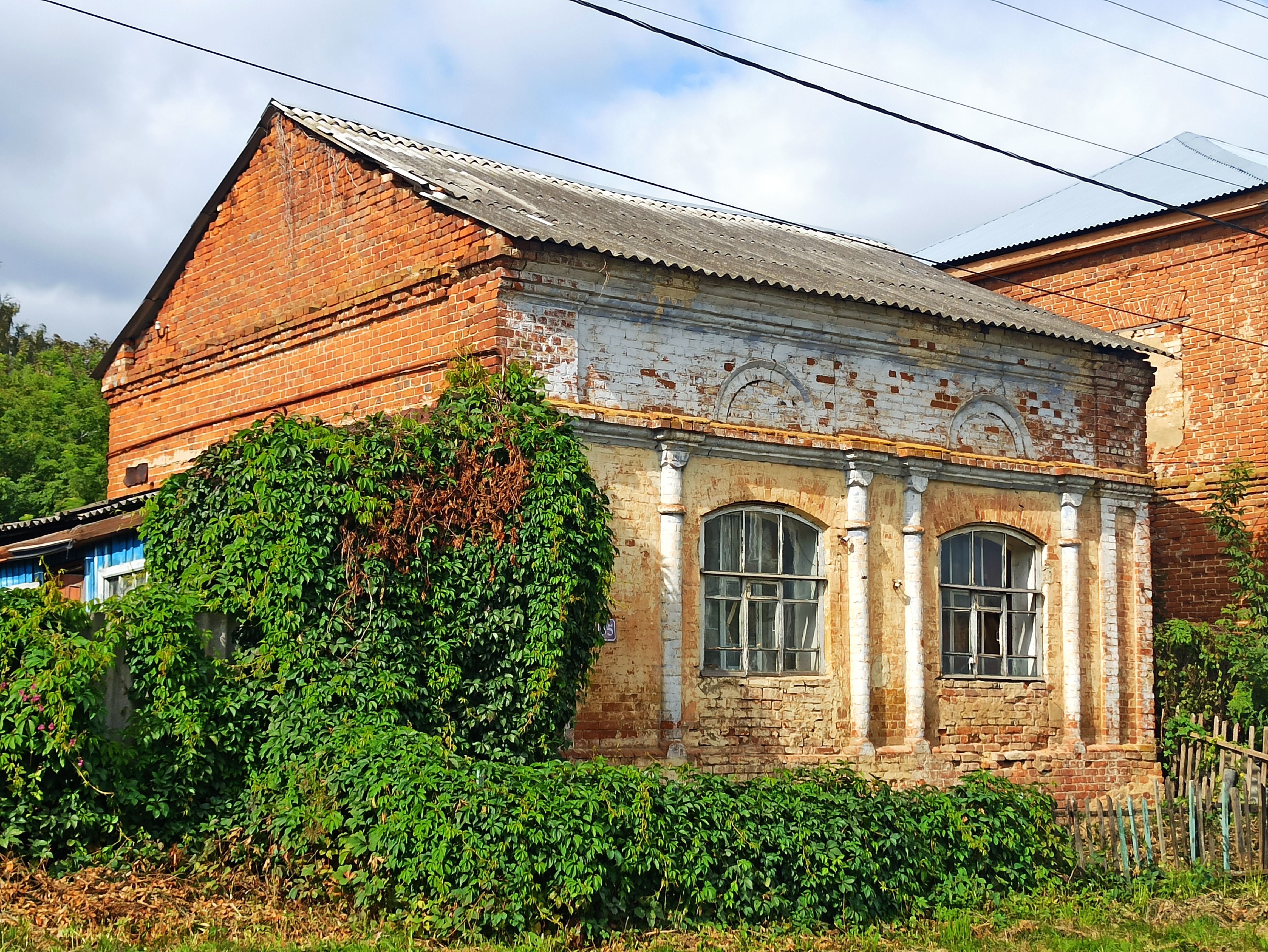 Провинция, ты тем и хороша... (12/14)