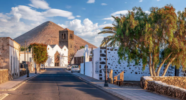 Фуэртевентура: серф-лагерь для взрослых (23/24)