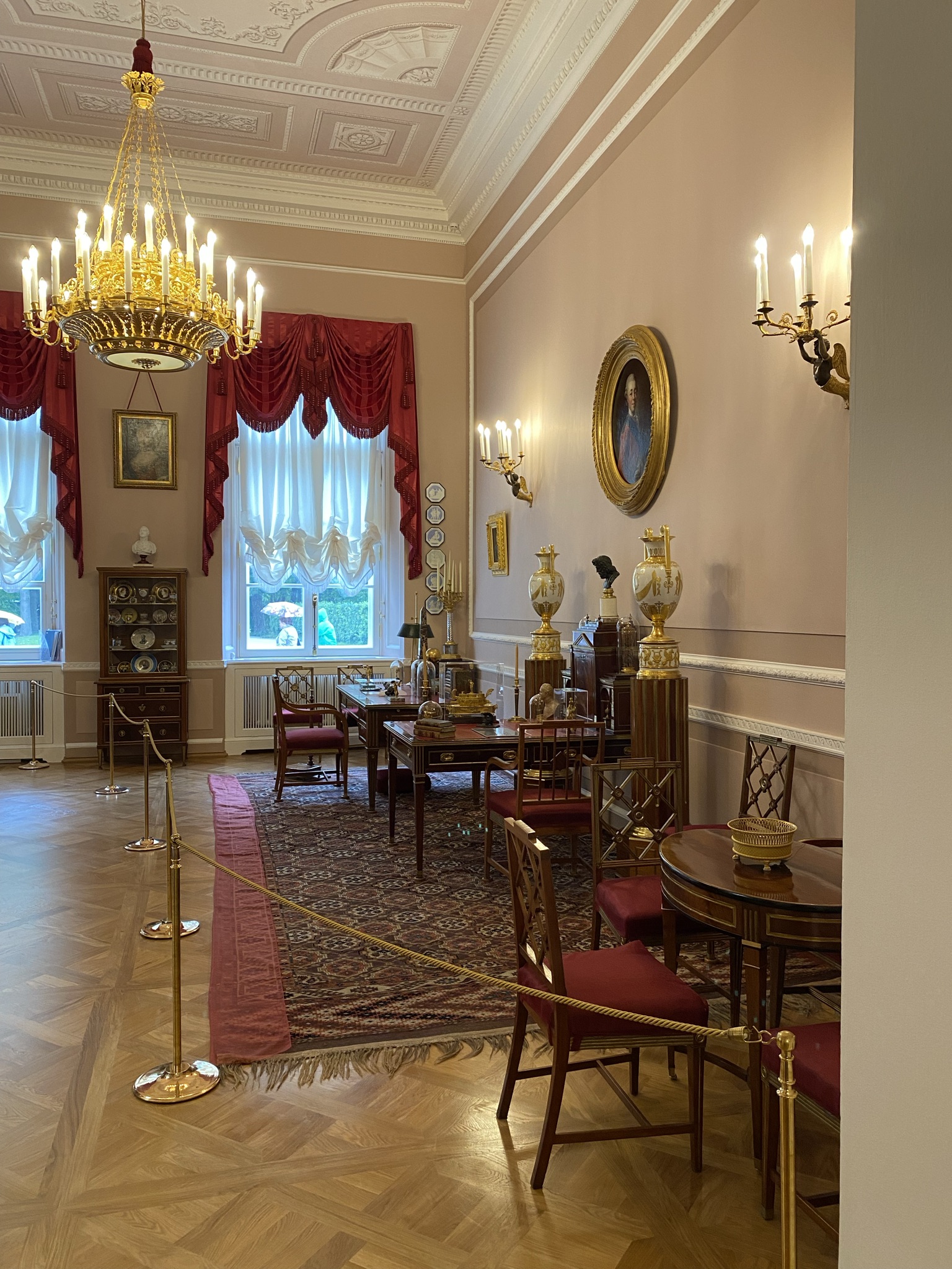 От князя Рюрика до Петра I: путешествие по Петербургу и Ладоге