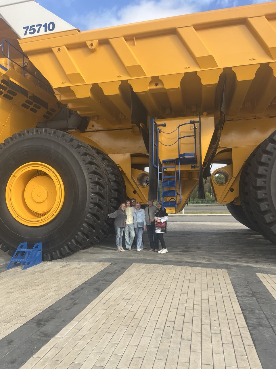 Экскурсия на Белорусский автомобильный завод ( Белаз ) (4/15)