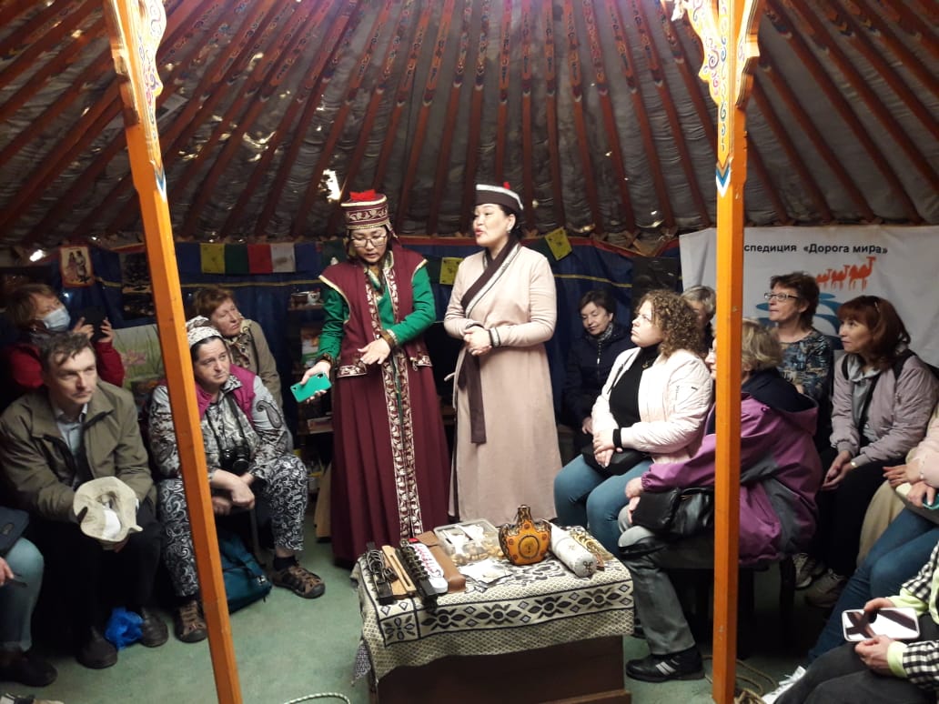 К золотой обители Будды (3/15)