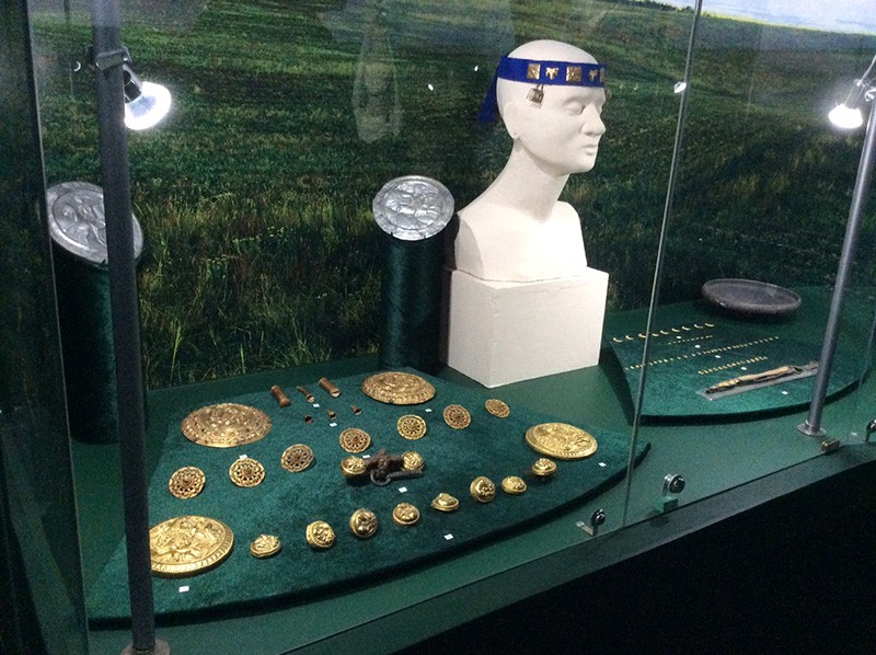 К соляным озерам Волжской степи (2/15)