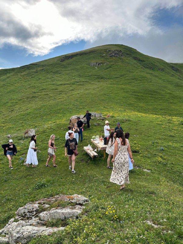 Винный фестиваль, армянское застолье, горы и концерт Лары Фабиан (3/131)