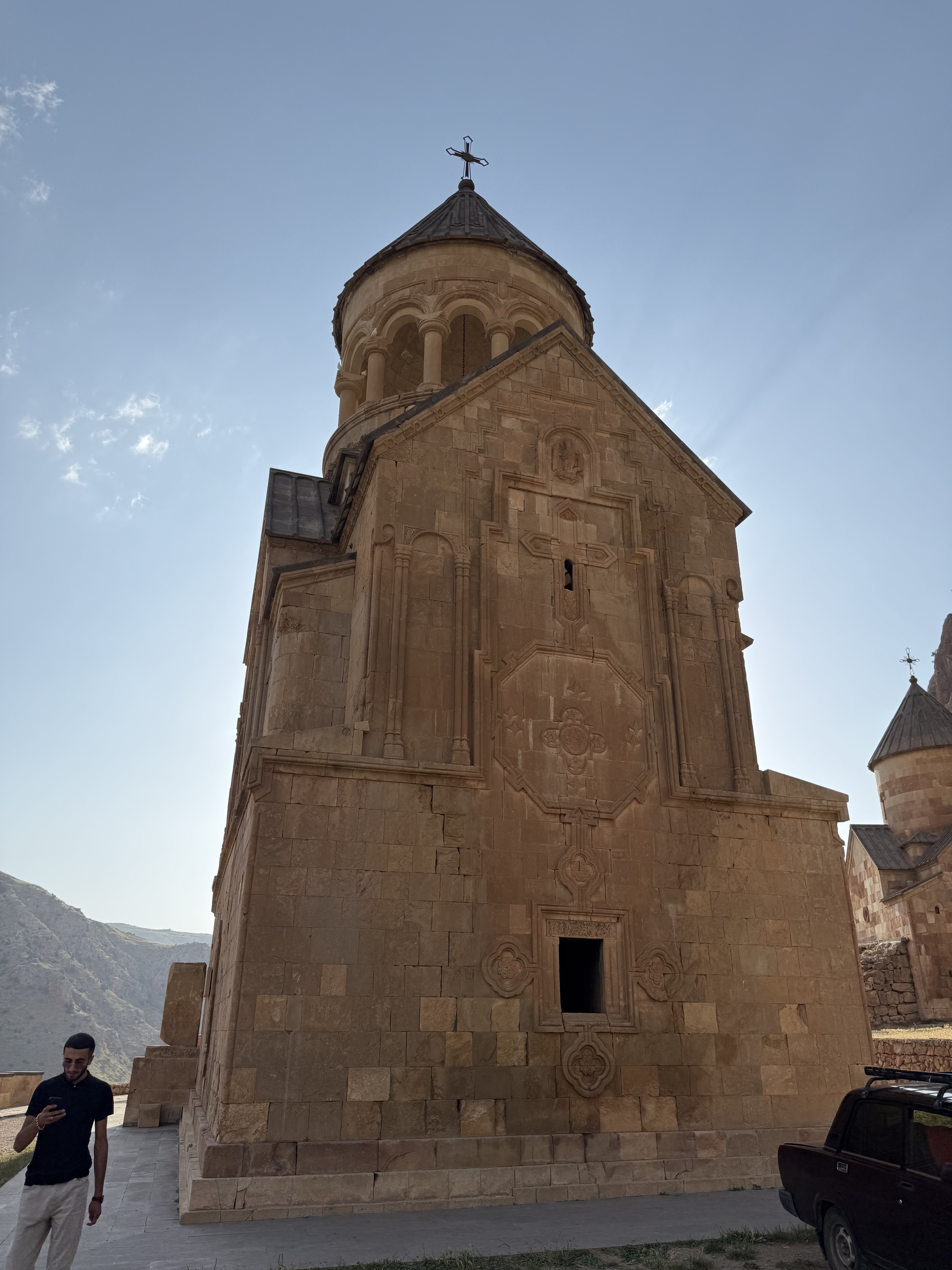 Винный фестиваль, армянское застолье, горы и концерт Лары Фабиан (102/131)