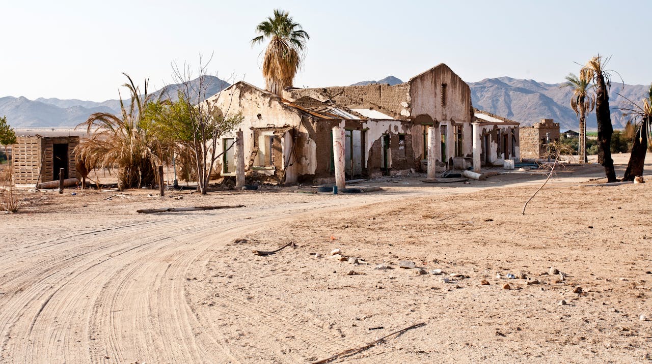 Намибия + Замбия + Зимбабве + Ботсвана (10/46)