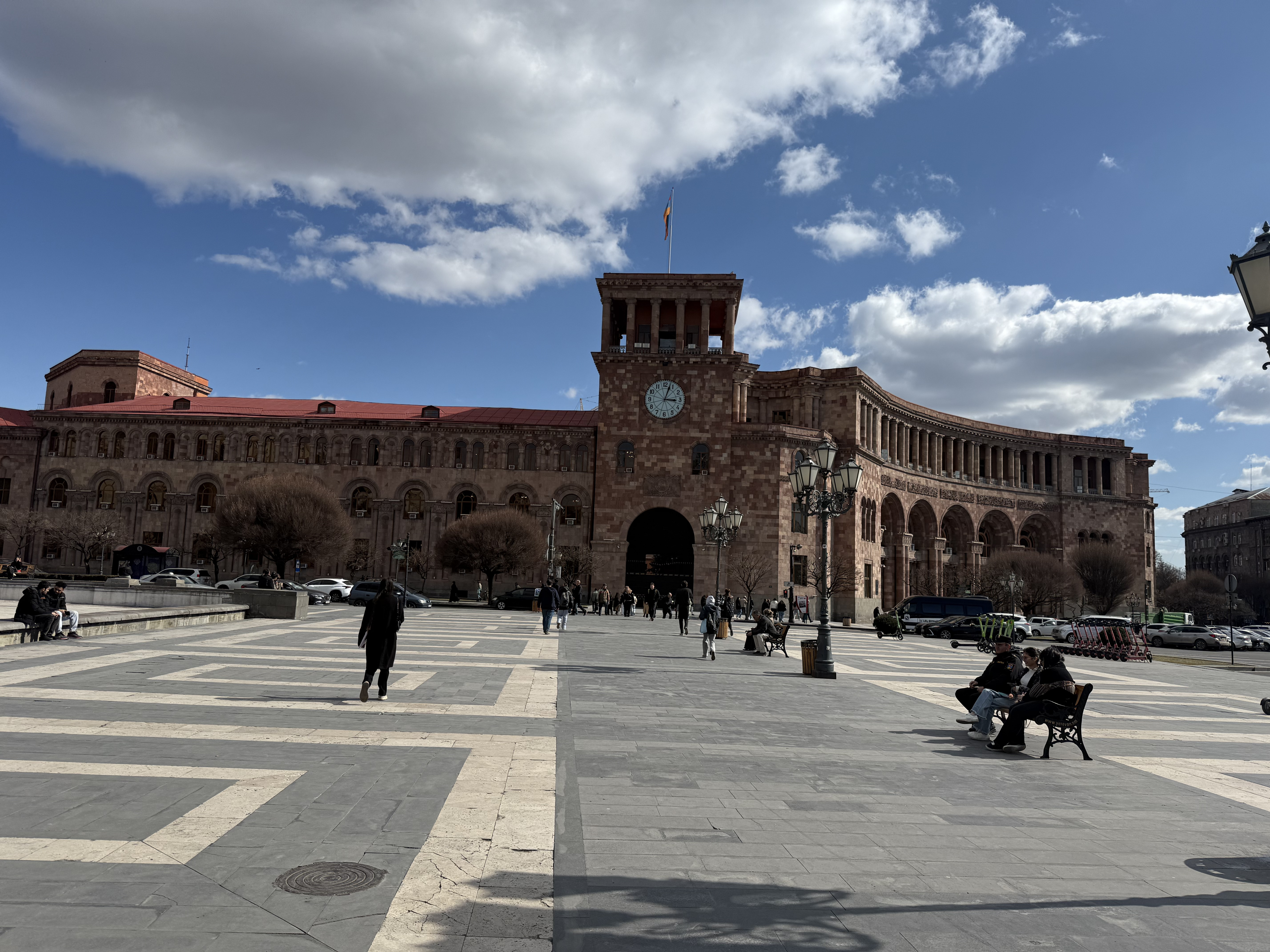 Винный фестиваль, армянское застолье, горы и концерт Лары Фабиан (46/131)