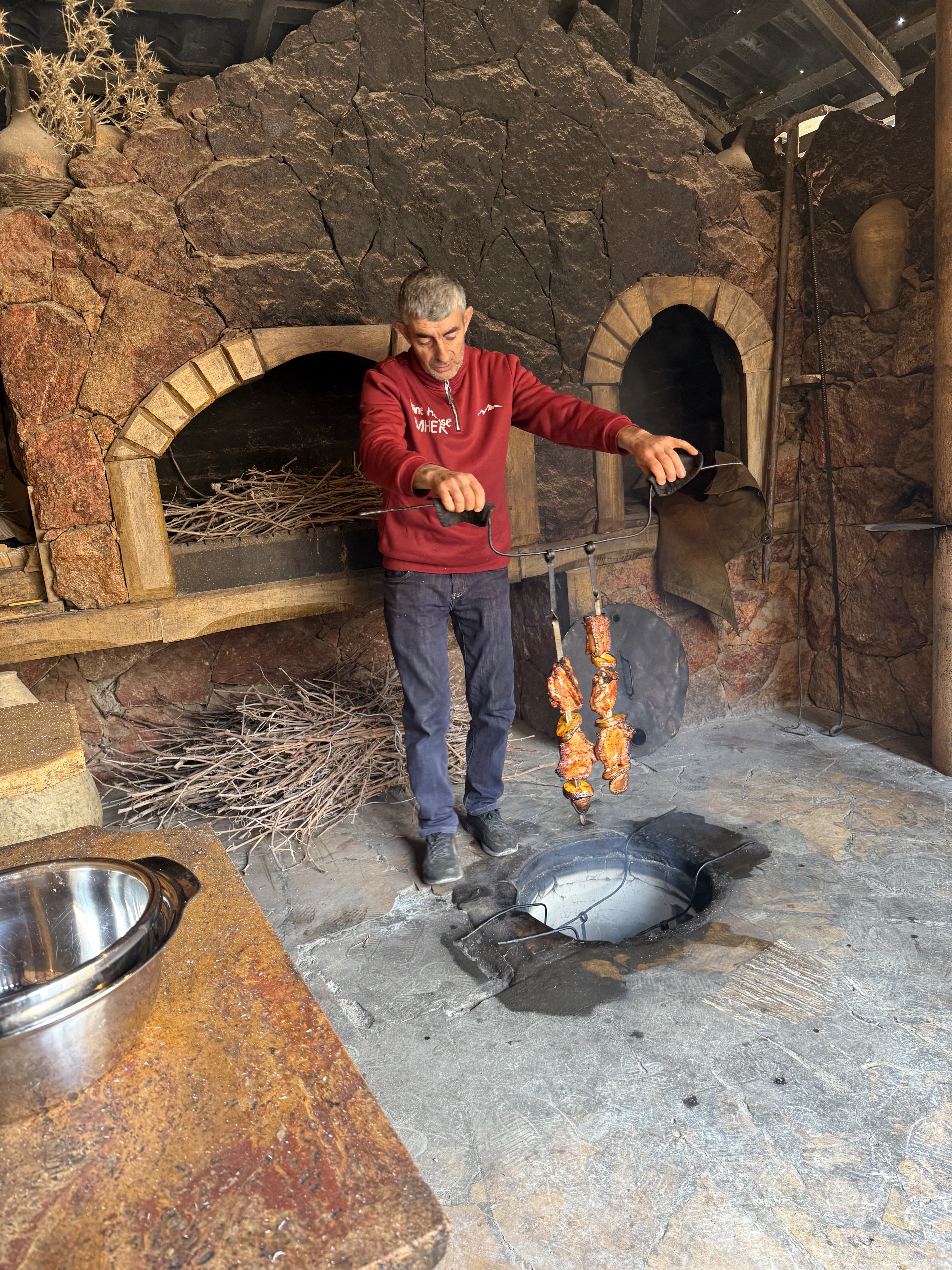 Винный фестиваль, армянское застолье, горы и концерт Лары Фабиан (34/131)