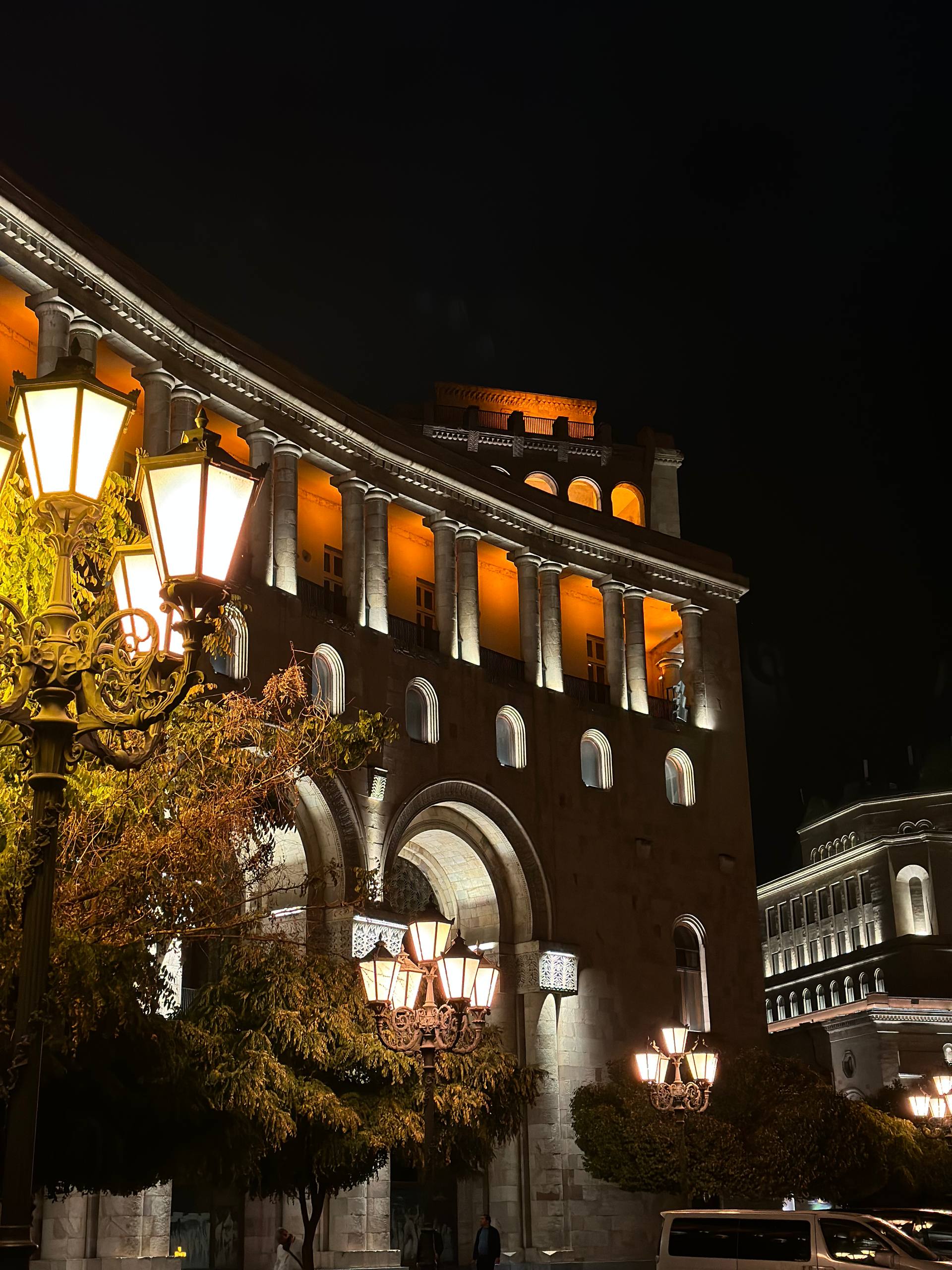 Винный фестиваль, армянское застолье, горы и концерт Лары Фабиан (21/131)