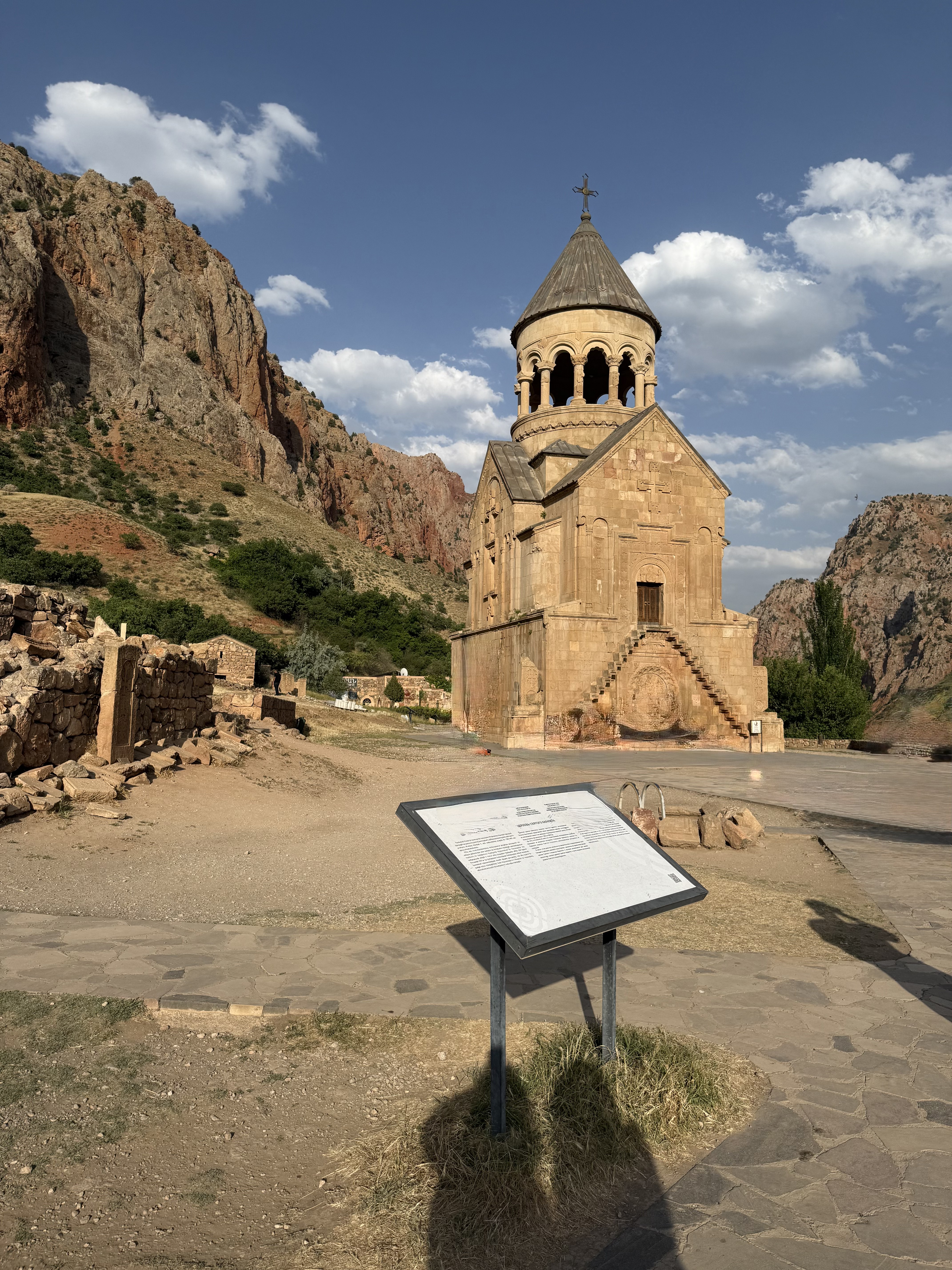 Винный фестиваль, армянское застолье, горы и концерт Лары Фабиан (103/131)