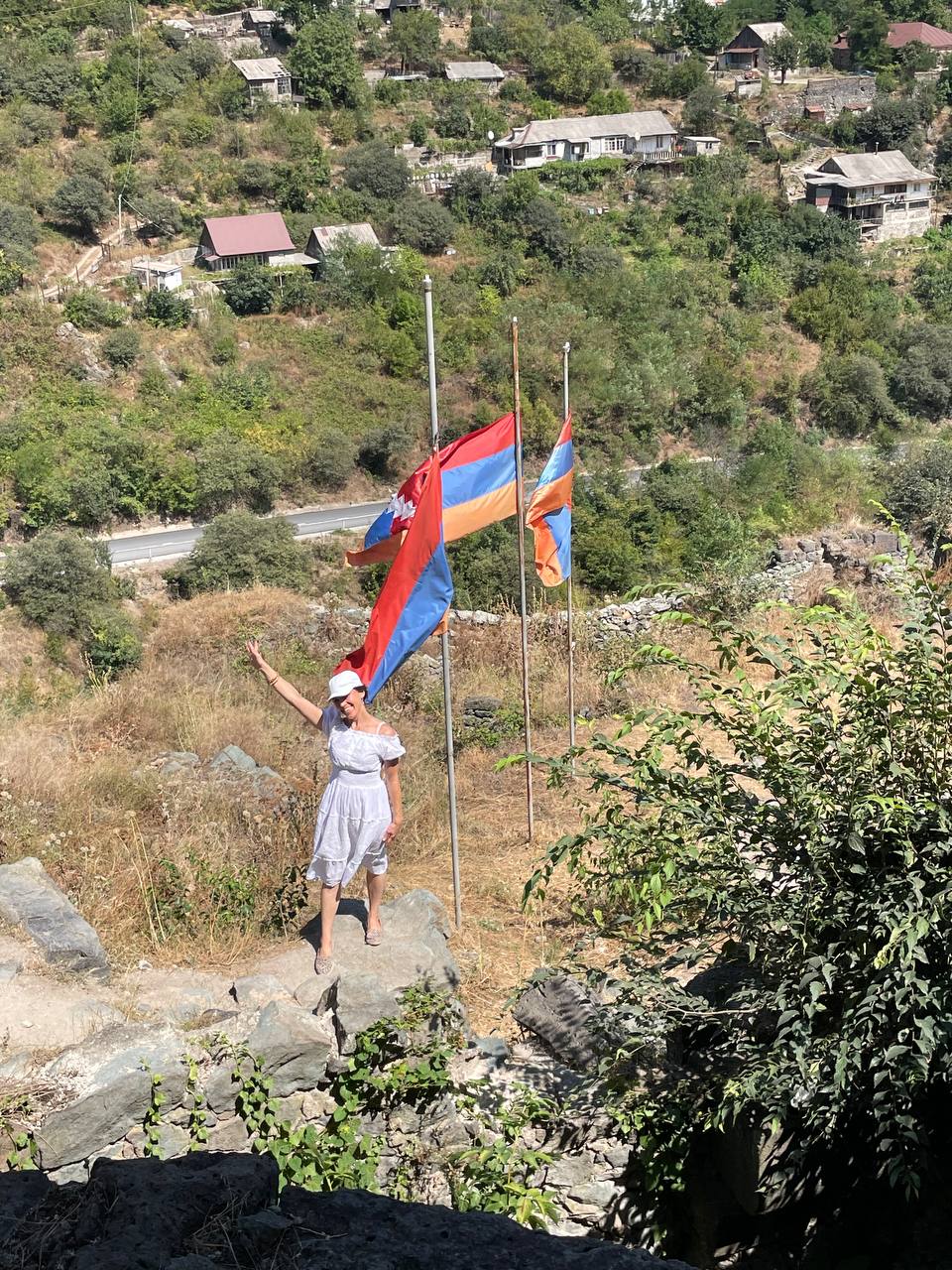 Время течет иначе.Арагац, Норованк, Вайц Дзор,Караундж, Севан,Гегард,Хндзореск,Ереван (8/37)