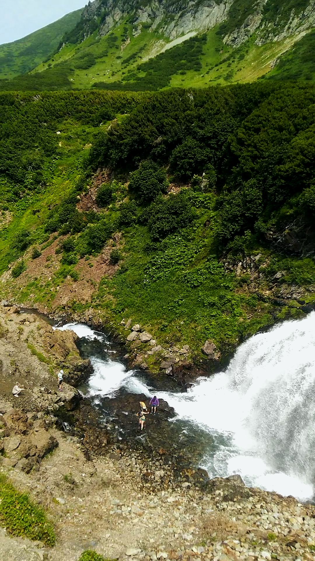 Тропы, водопады и цирк горного массива Вачкажец  миниатюрный Алтай на Камчатке (20/20)