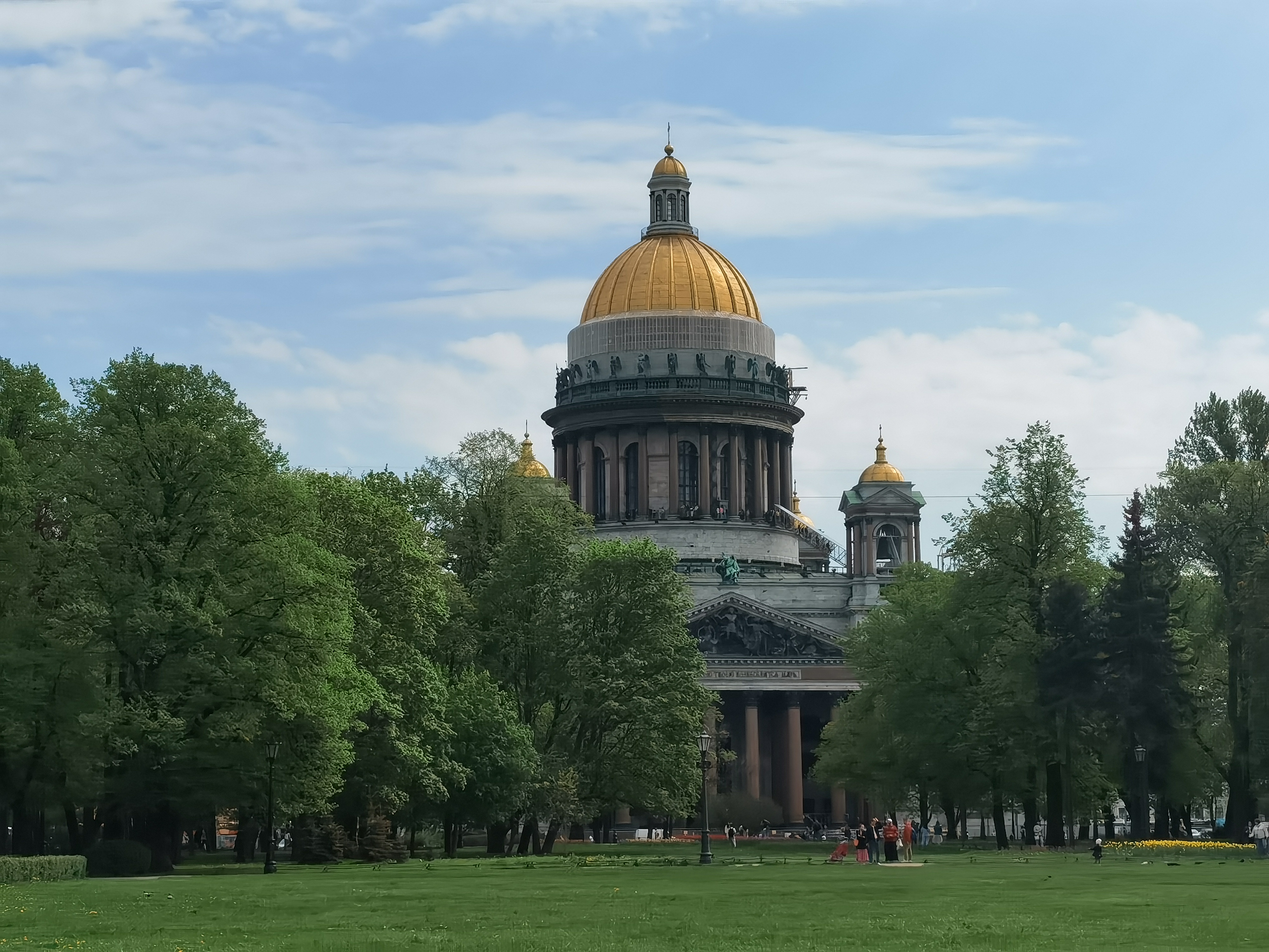 По символам Петербурга (2/10)