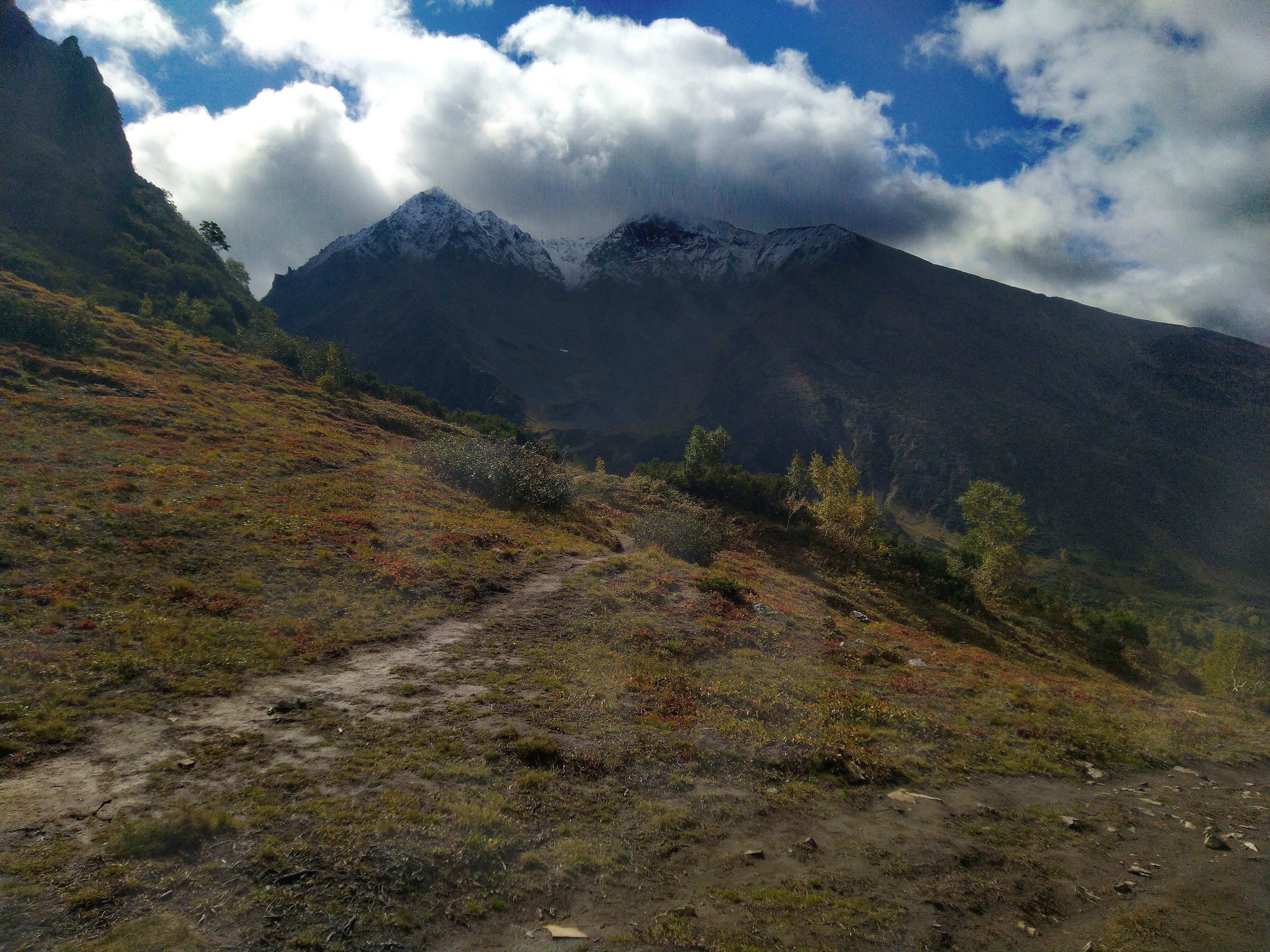 Тропы, водопады и цирк горного массива Вачкажец  миниатюрный Алтай на Камчатке (2/20)