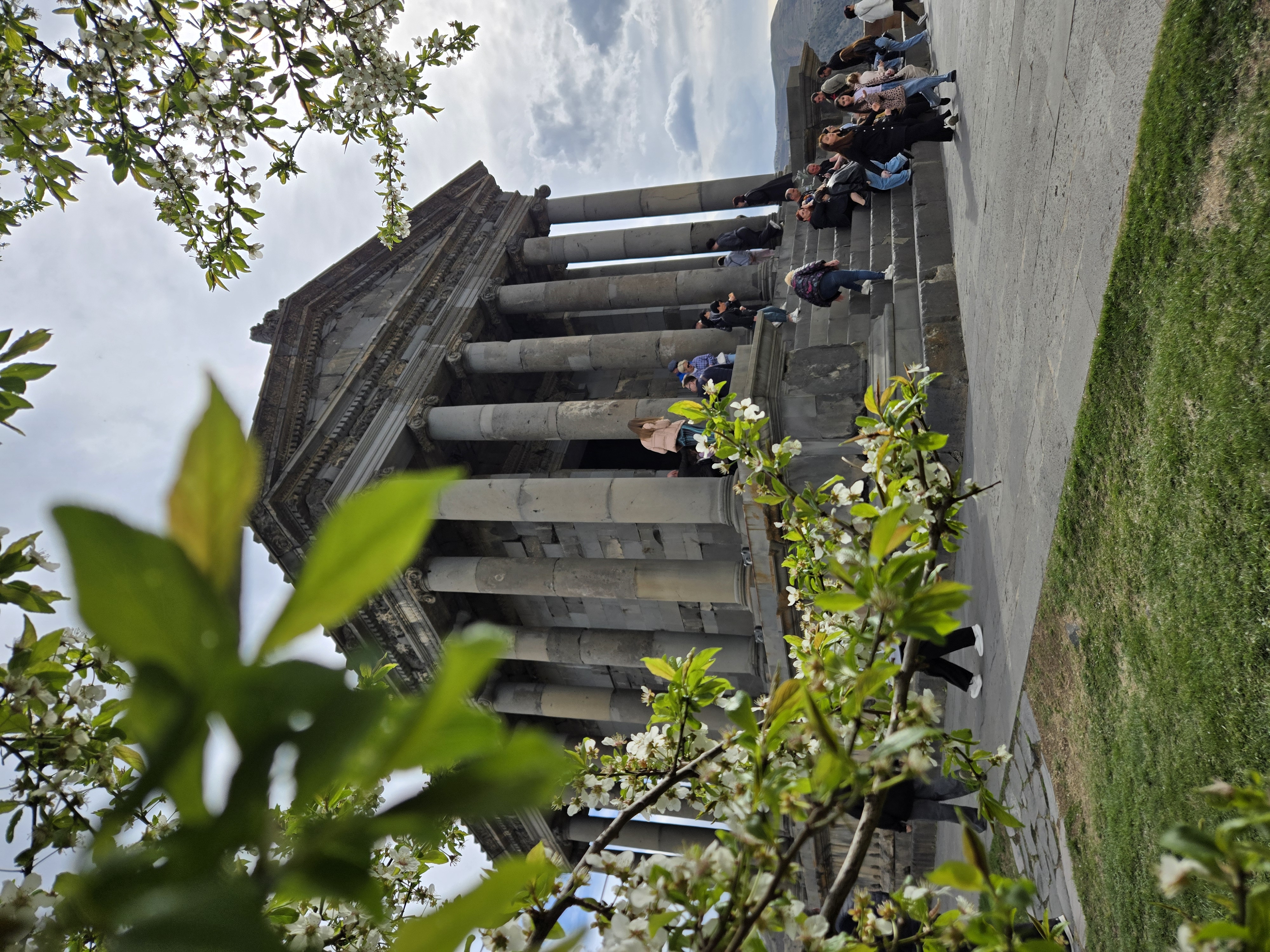 Живи как местный: гастротур по Армении с обедами в семьях (13/17)