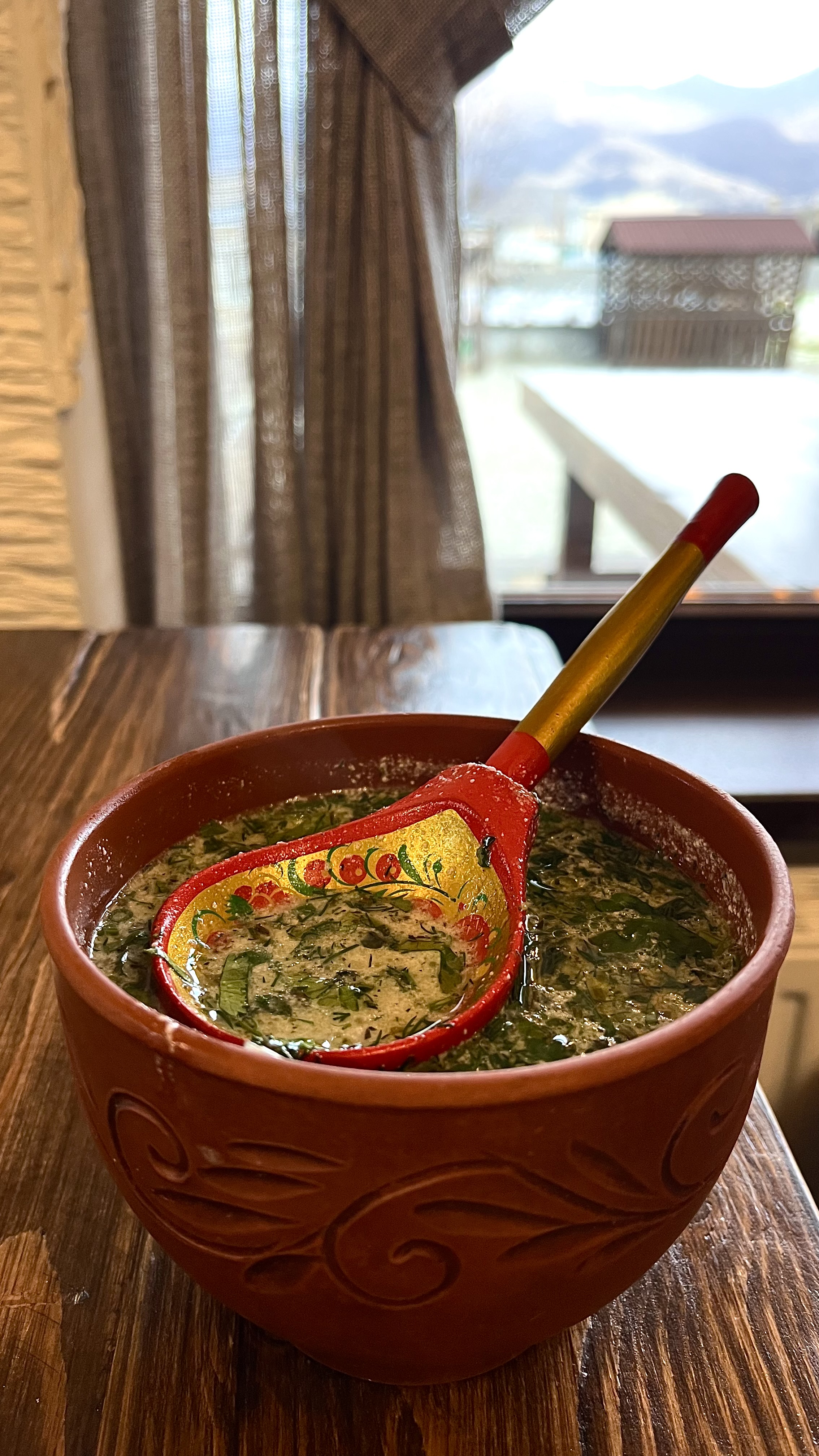 Кулинарный мастер- класс по приготовлению осетинских пирогов у подножья храма 10 века (14/20)