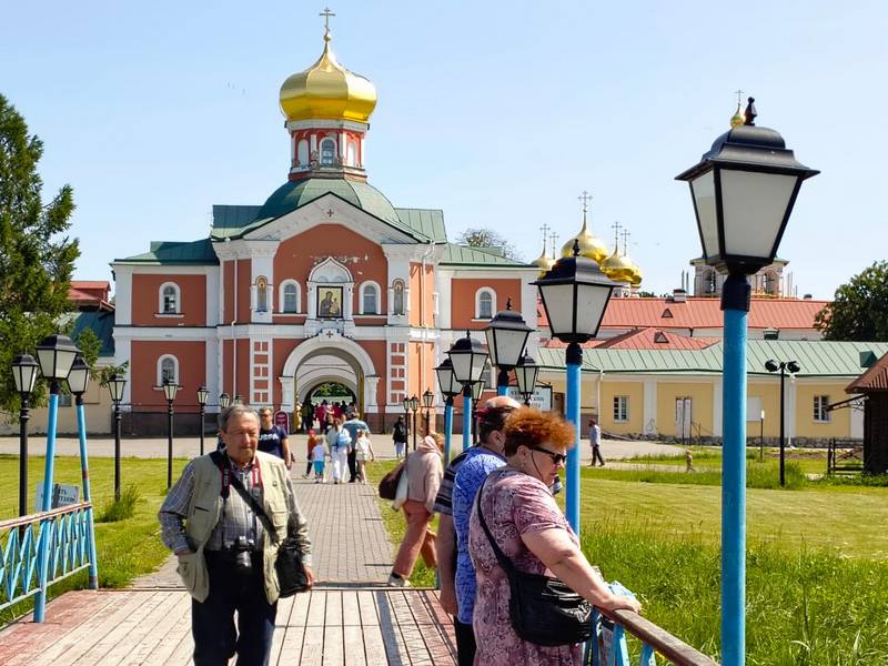 Алый букет Новгородских земель (13/13)