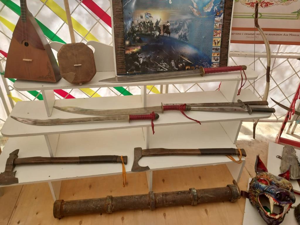 Весенняя магия Калмыкии с выездом на тюльпановые поля (15/16)