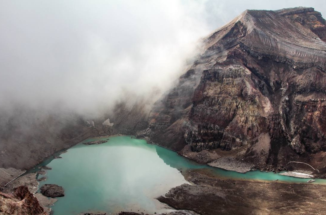 Камчатка и Сахалин + вертолетная экскурсия над вулканами (2/21)