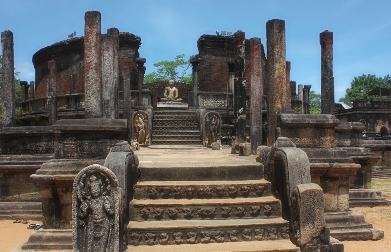 Легенды древних скал и бирюзовый океан за  9 дней (9/15)