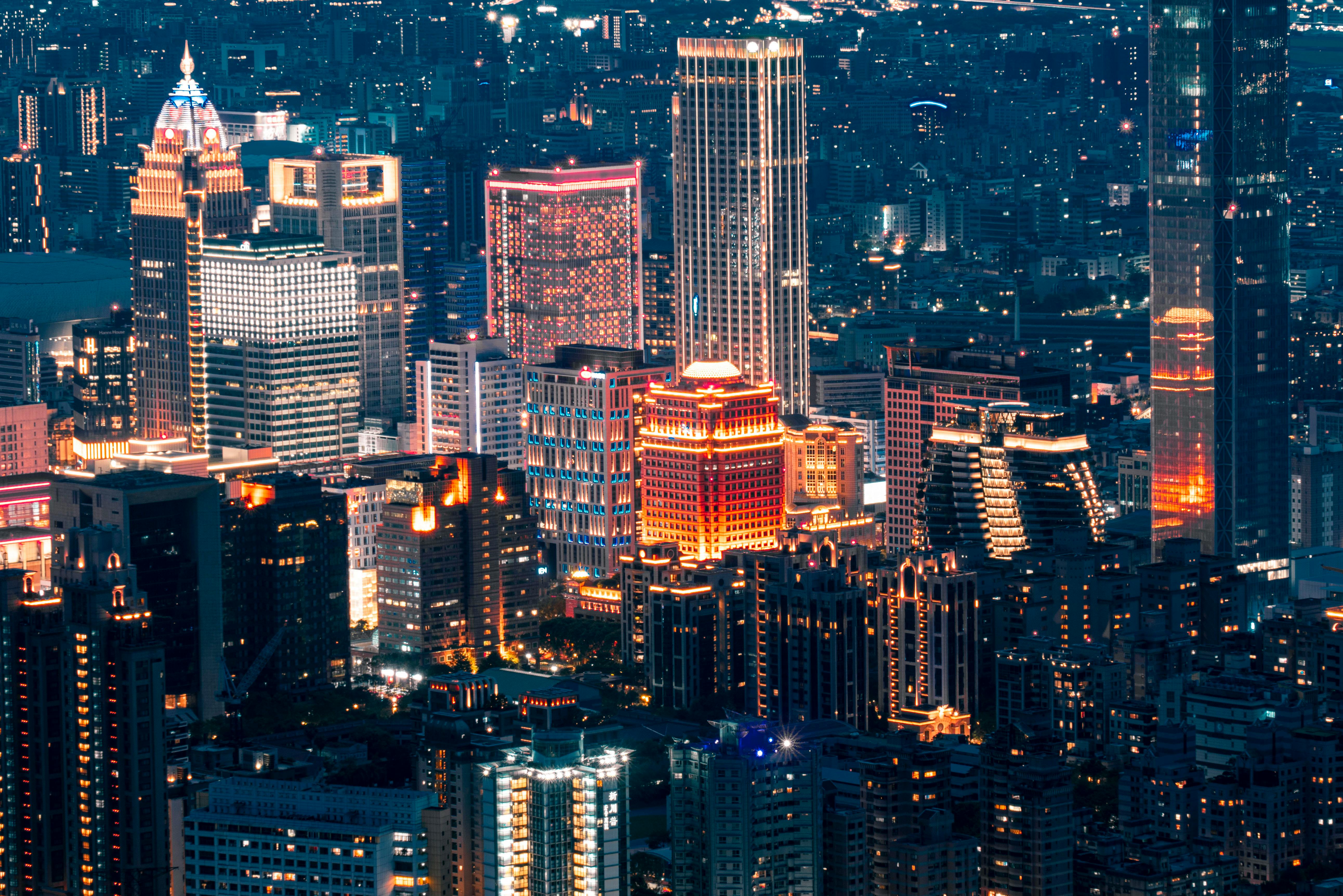 Большое путешествие Китай: от небоскребов и неона мегаполисов до священных гор Тибета (5/28)