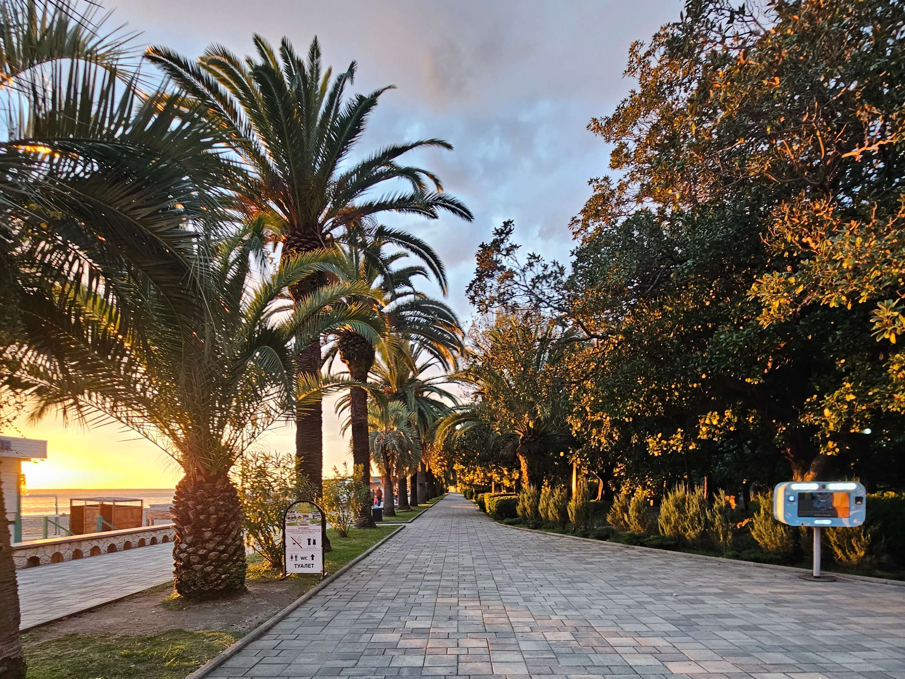 Пассажиром на мотоцикле Вся Абхазия за 1 день (4/13)