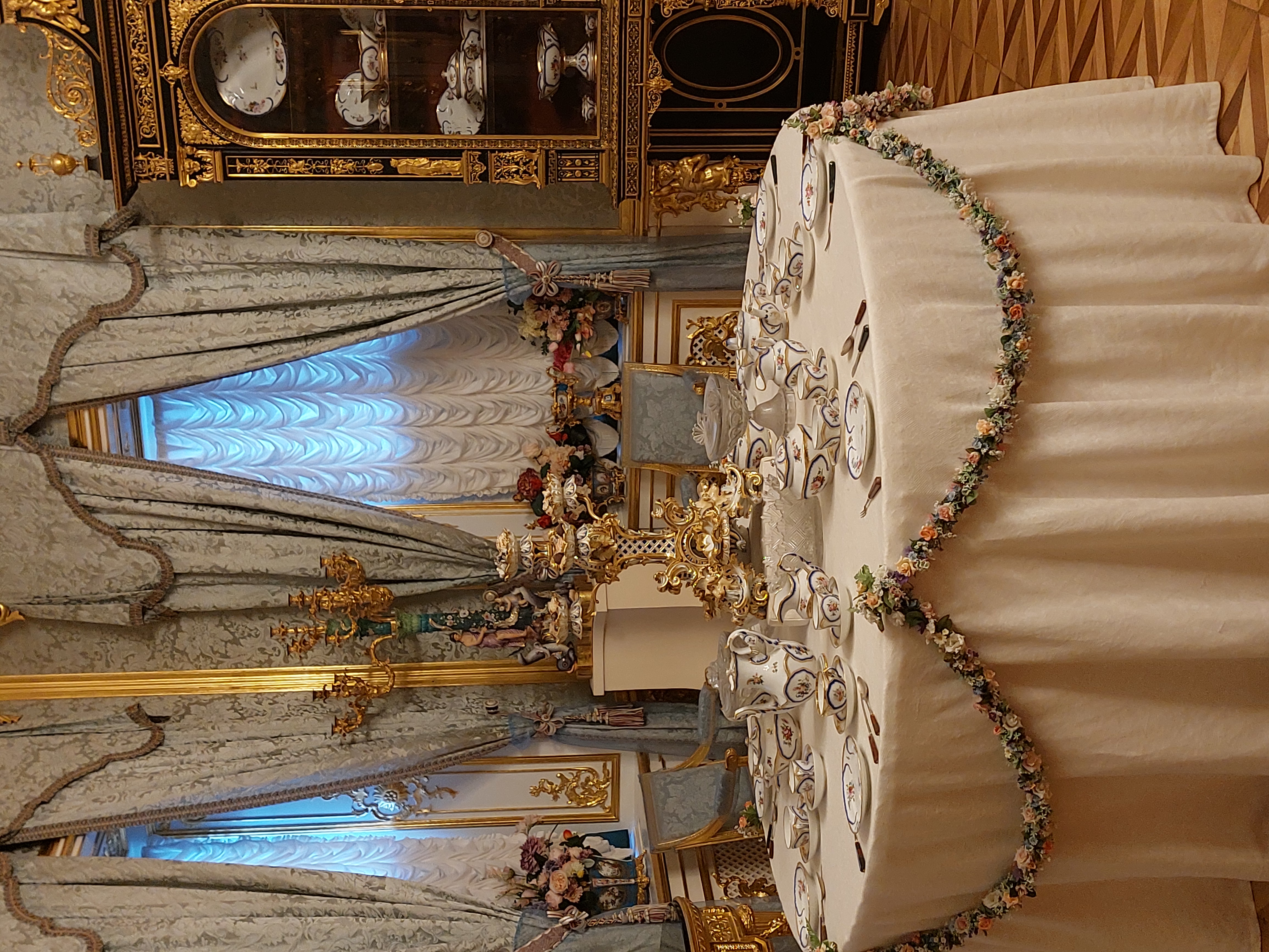 Экскурсия в Петергоф с Большим Дворцом, Малым дворцом и Нижним парком (8/10)