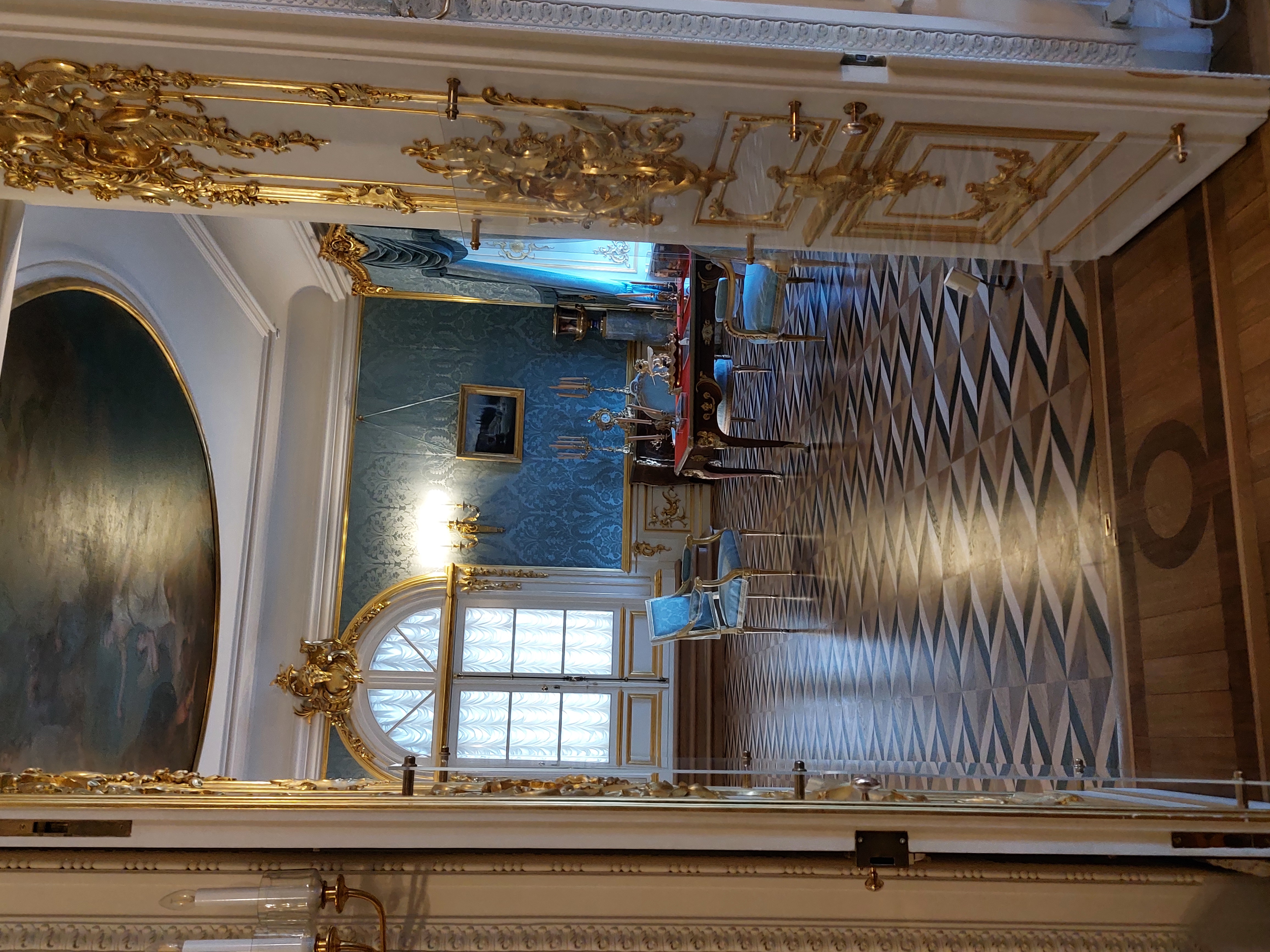 Экскурсия в Петергоф с Большим Дворцом, Малым дворцом и Нижним парком (6/10)