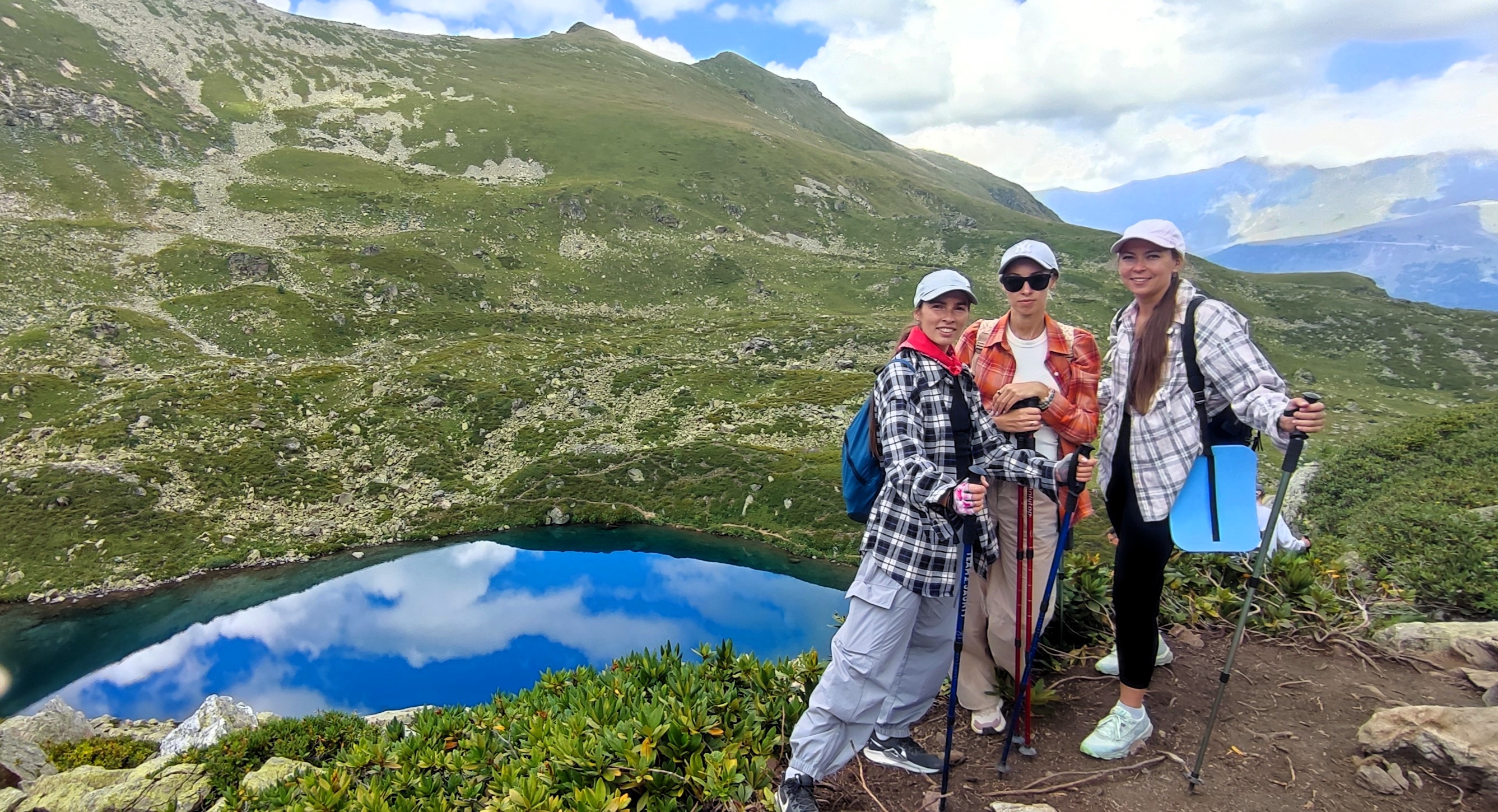 Архыз. Джип-тур к водопадам и озерам (1/28)