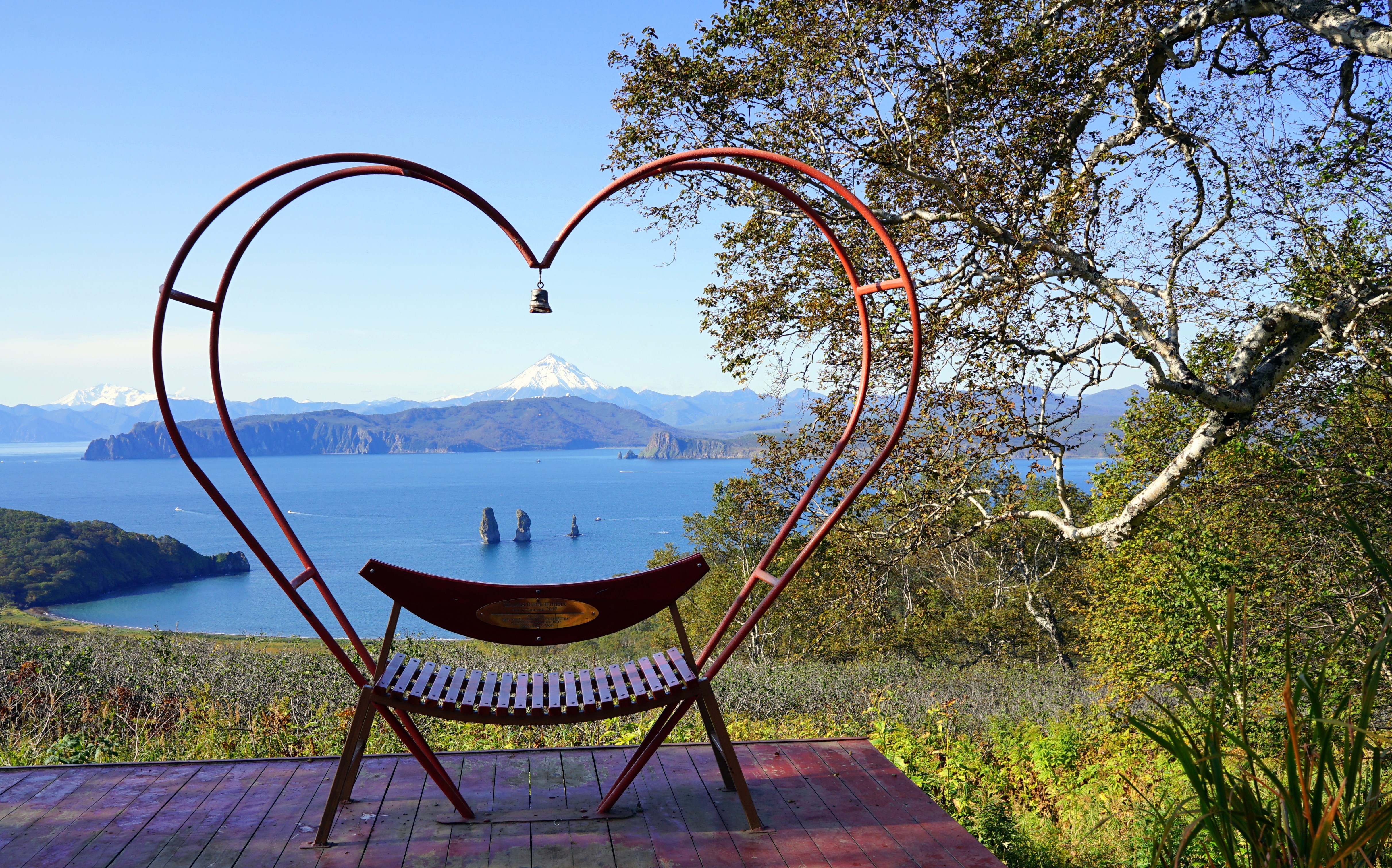 Мыс Маячный, Край света, побережье Тихого океана