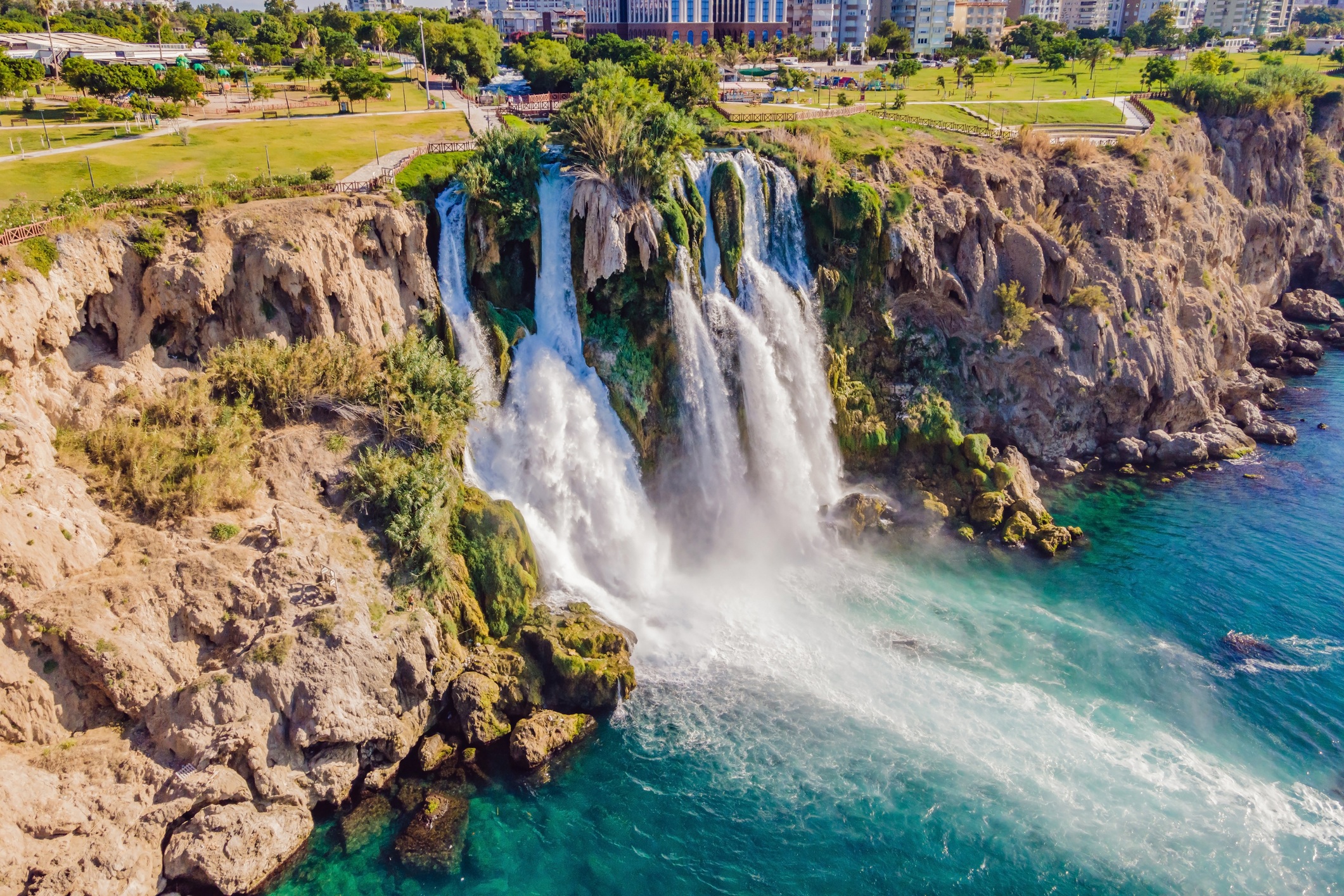 Анталия: водопад Нижний Дюден, старый город Калеичи и морская прогулка из Кемера