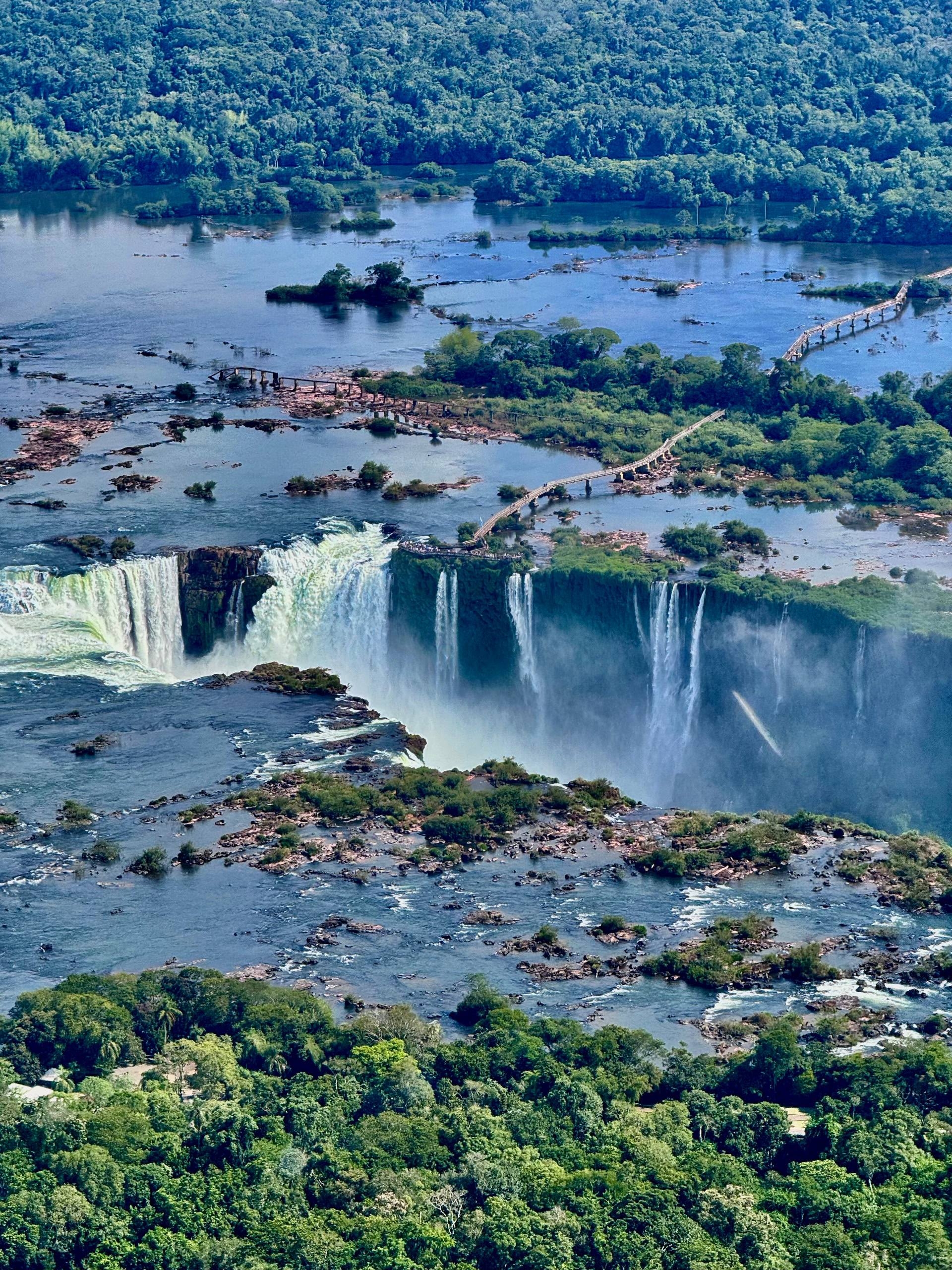 Аргентинская одиссея: от ледников Патагонии до водопадов Игуасу