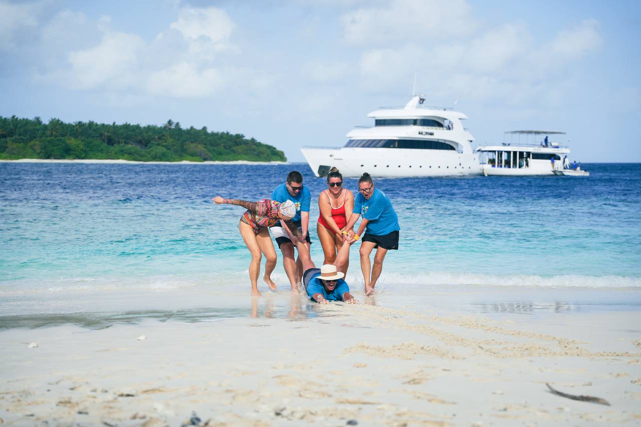 Круиз с дайвингом на роскошной яхте Мальдивиана