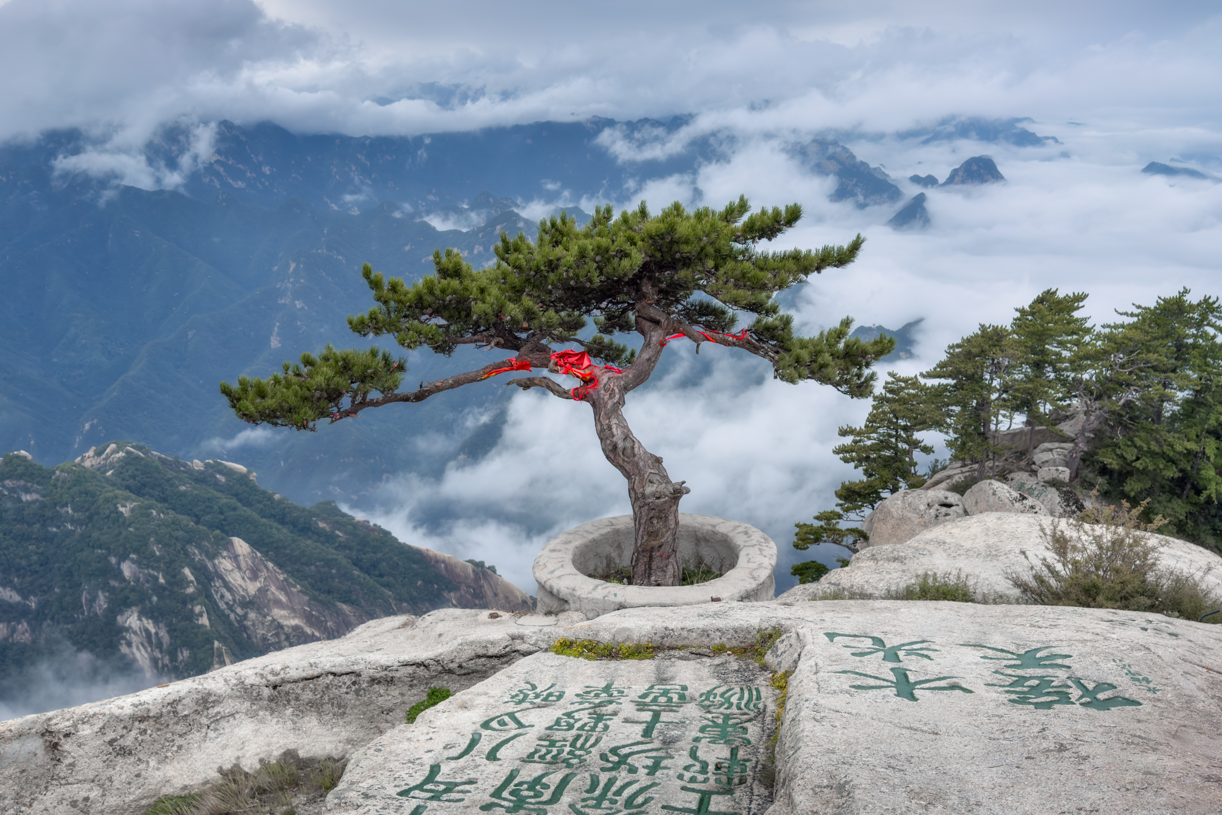 Хуашань (Mount Huashan)