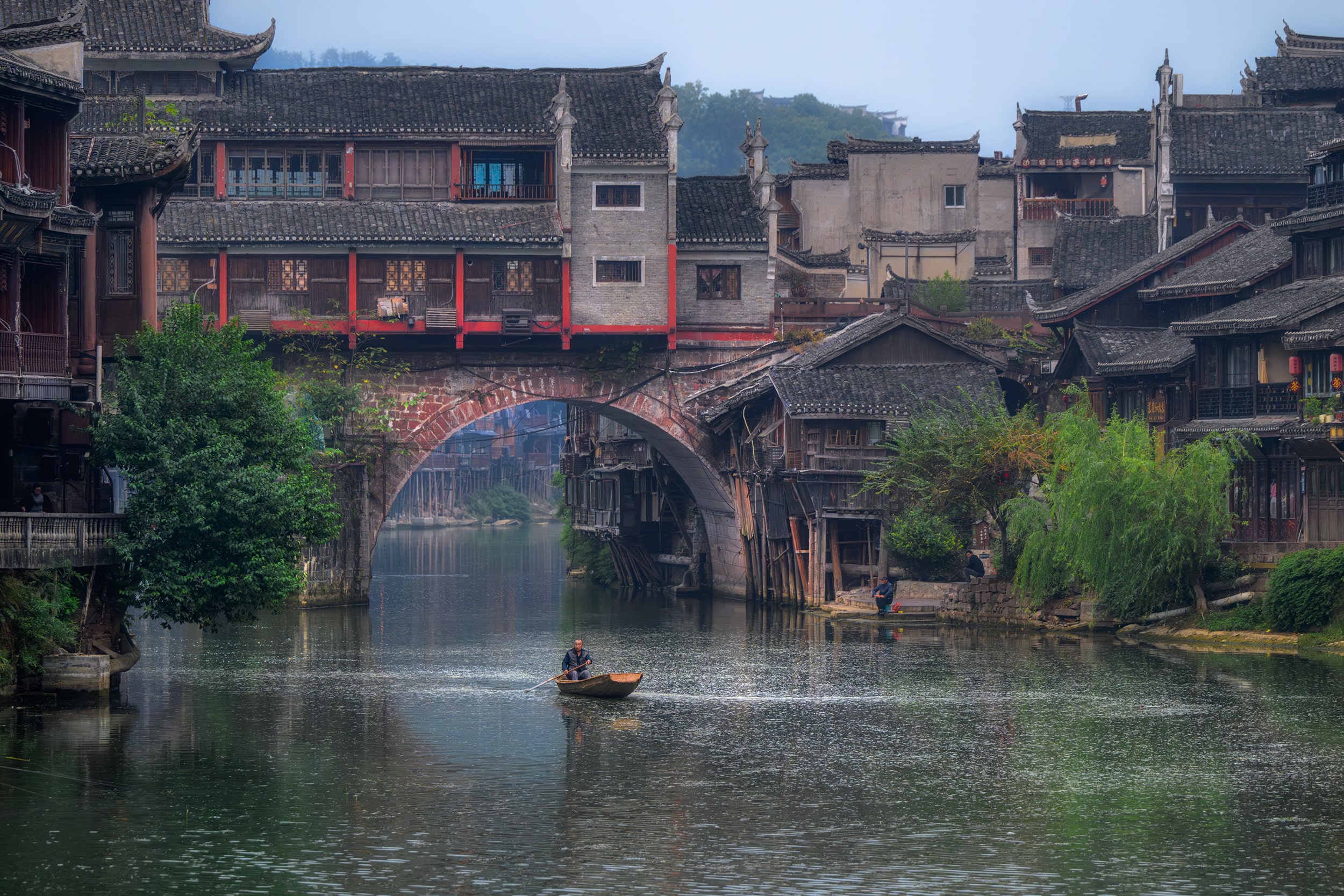 Фэнхуан (Fenghuang) - Чжанцзяцзе (Zhangjiajie)
