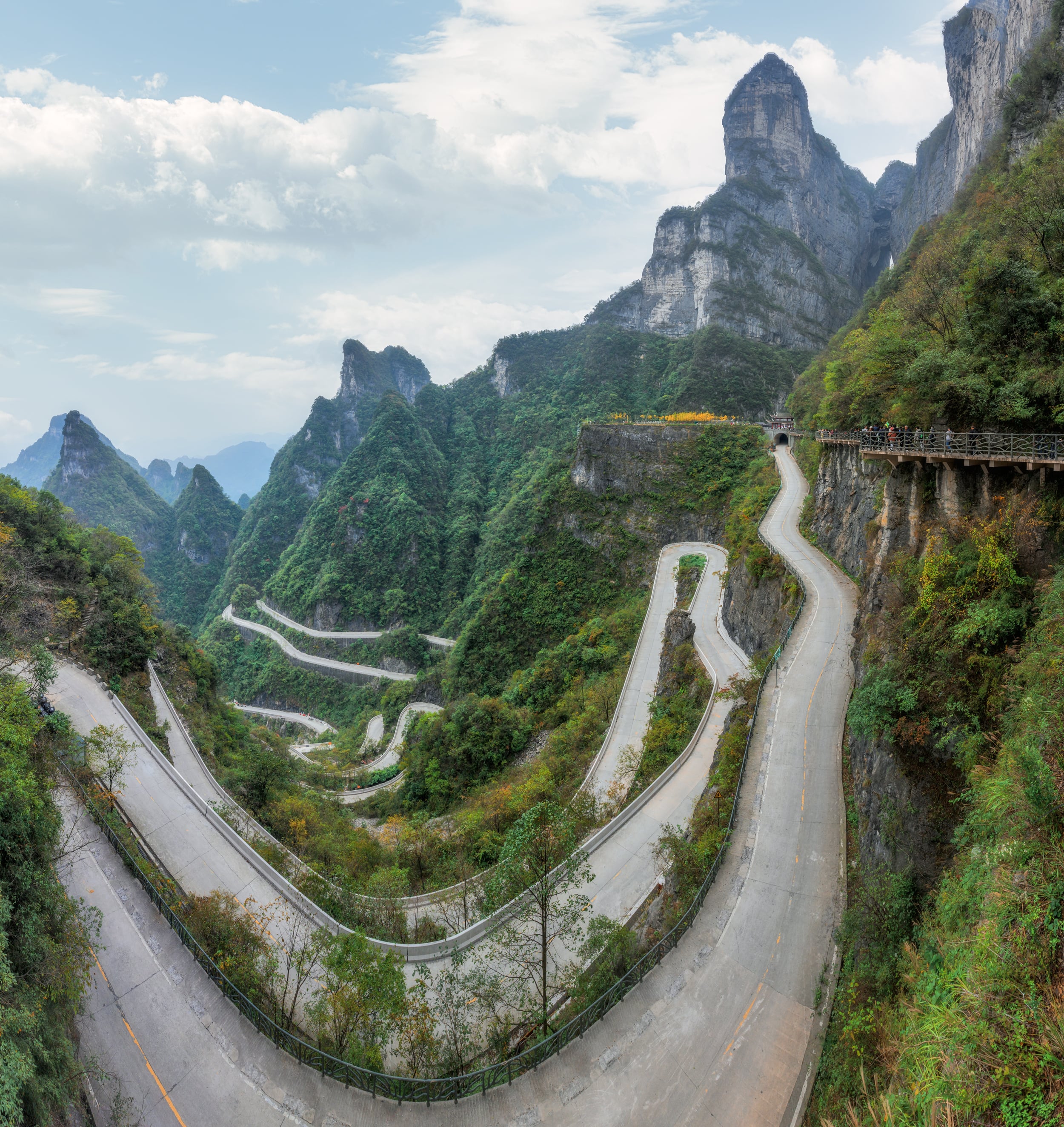 Чжандзяцзе (Zhangjiajie)