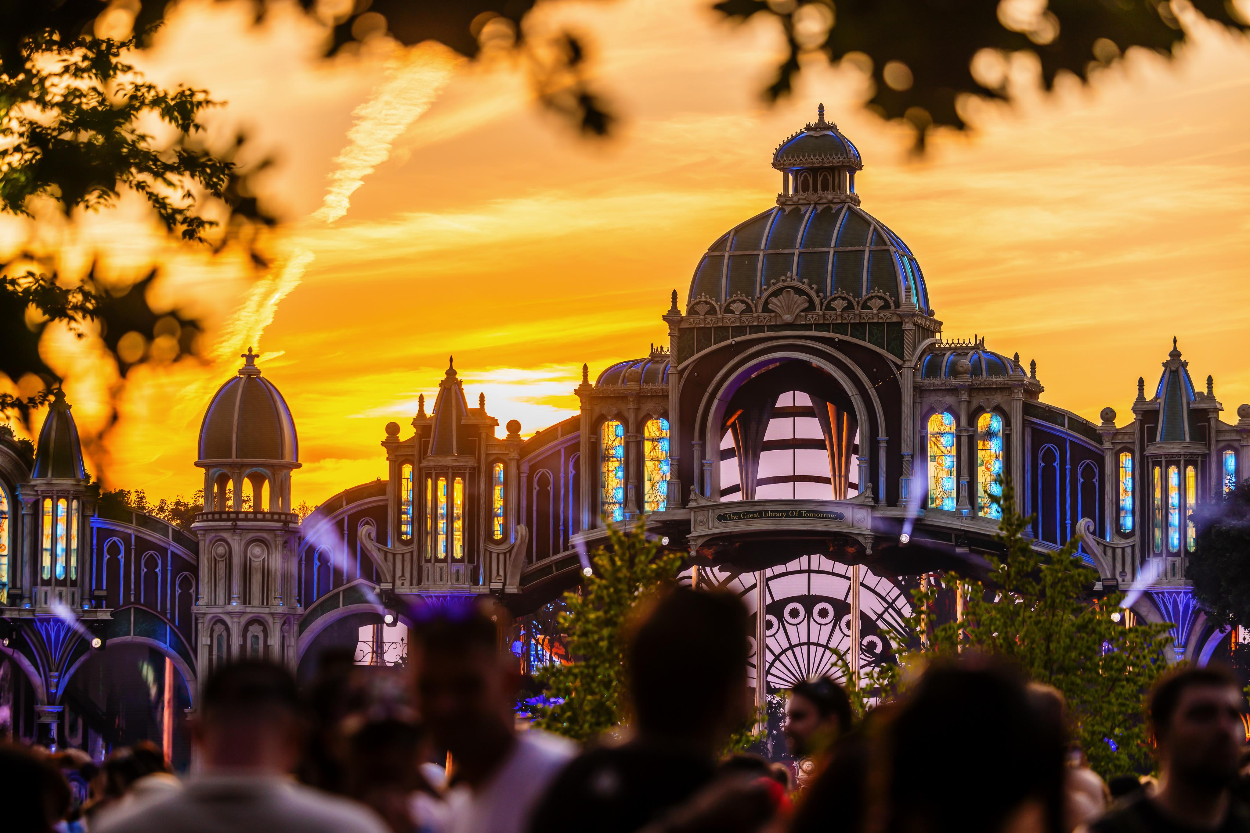 Tomorrowland Belgium 2026 Первая неделя