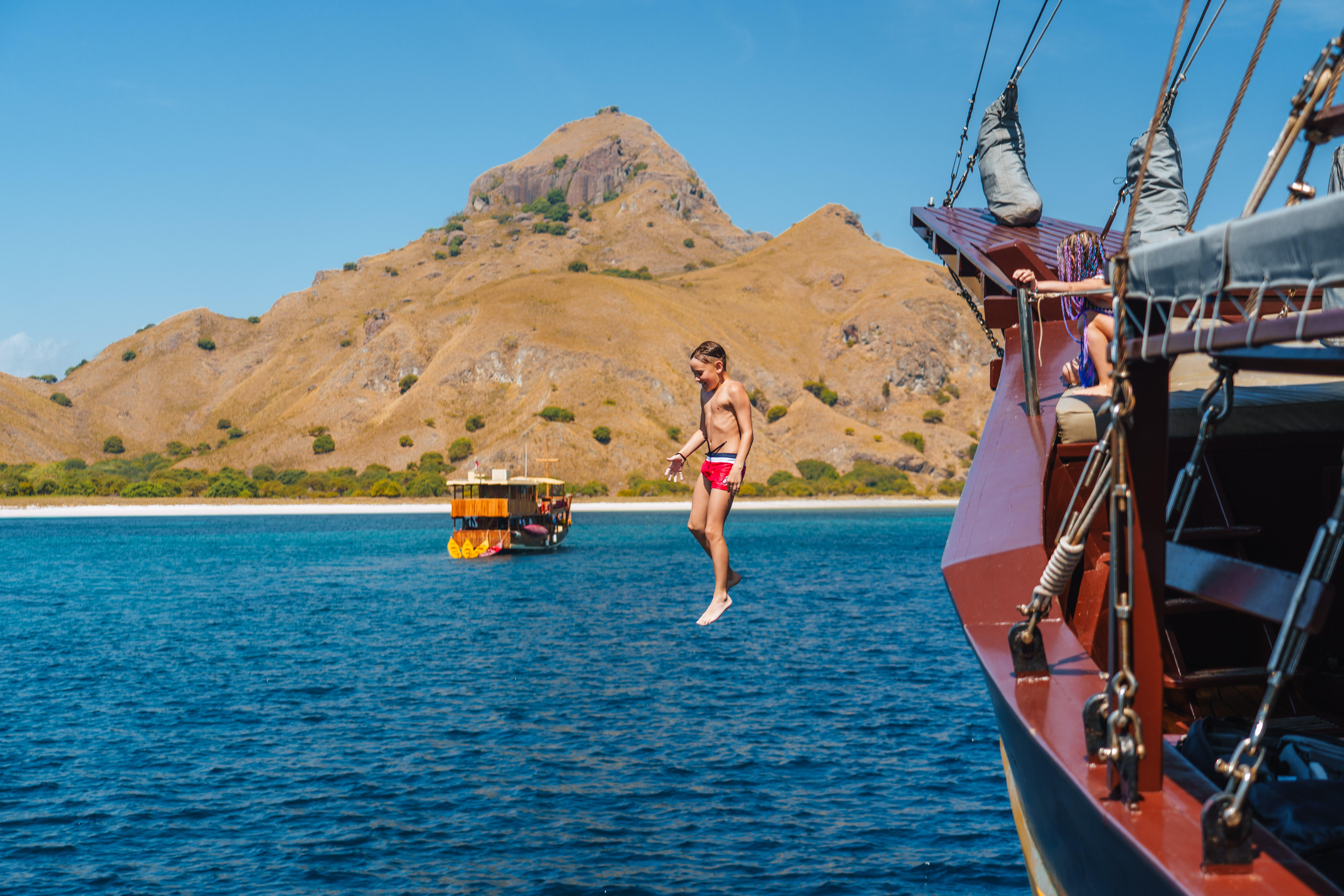 Магия Земли И Океана: Круиз по Секретным островам Индонезии на яхте