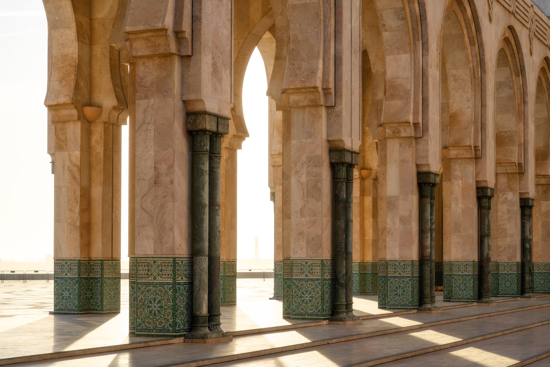 Гранд-тур по Марокко: 10 самых красивых городов и пустыня Сахара