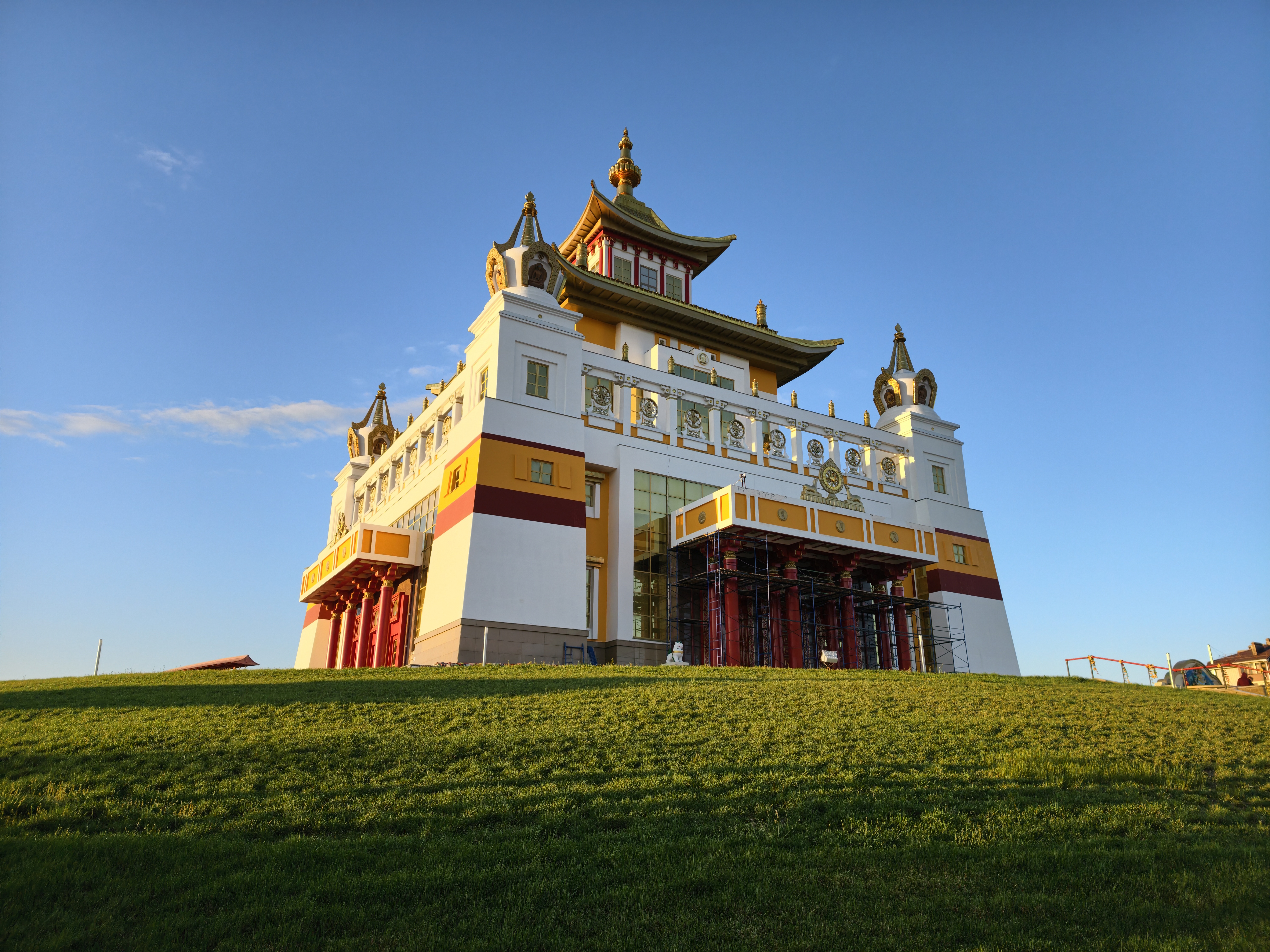 Калмыкия — тюльпановая долина! Автобусный тур из Москвы