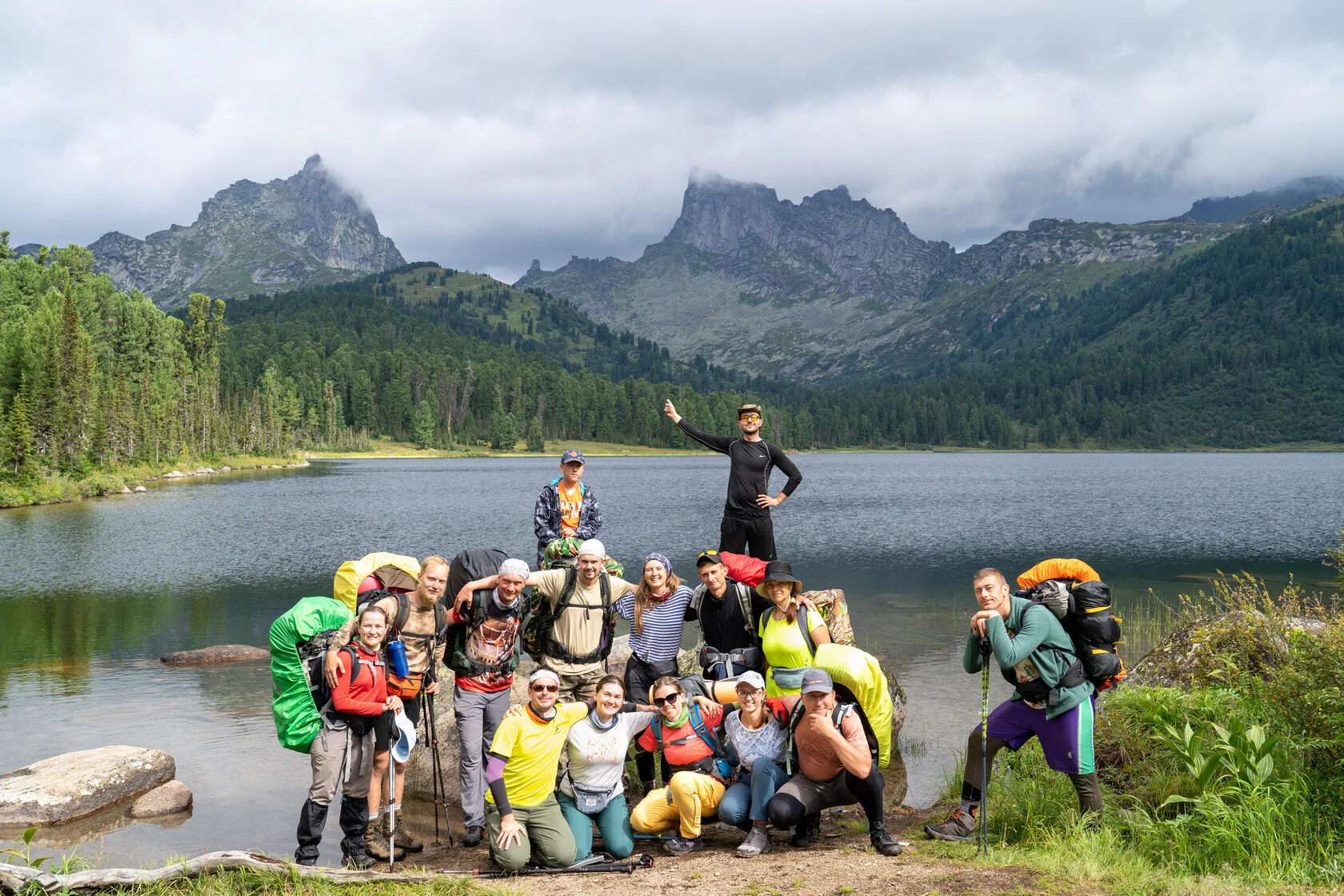 Ергаки налегке: от Висячего камня до озера Светлого — 2 перехода с рюкзаком