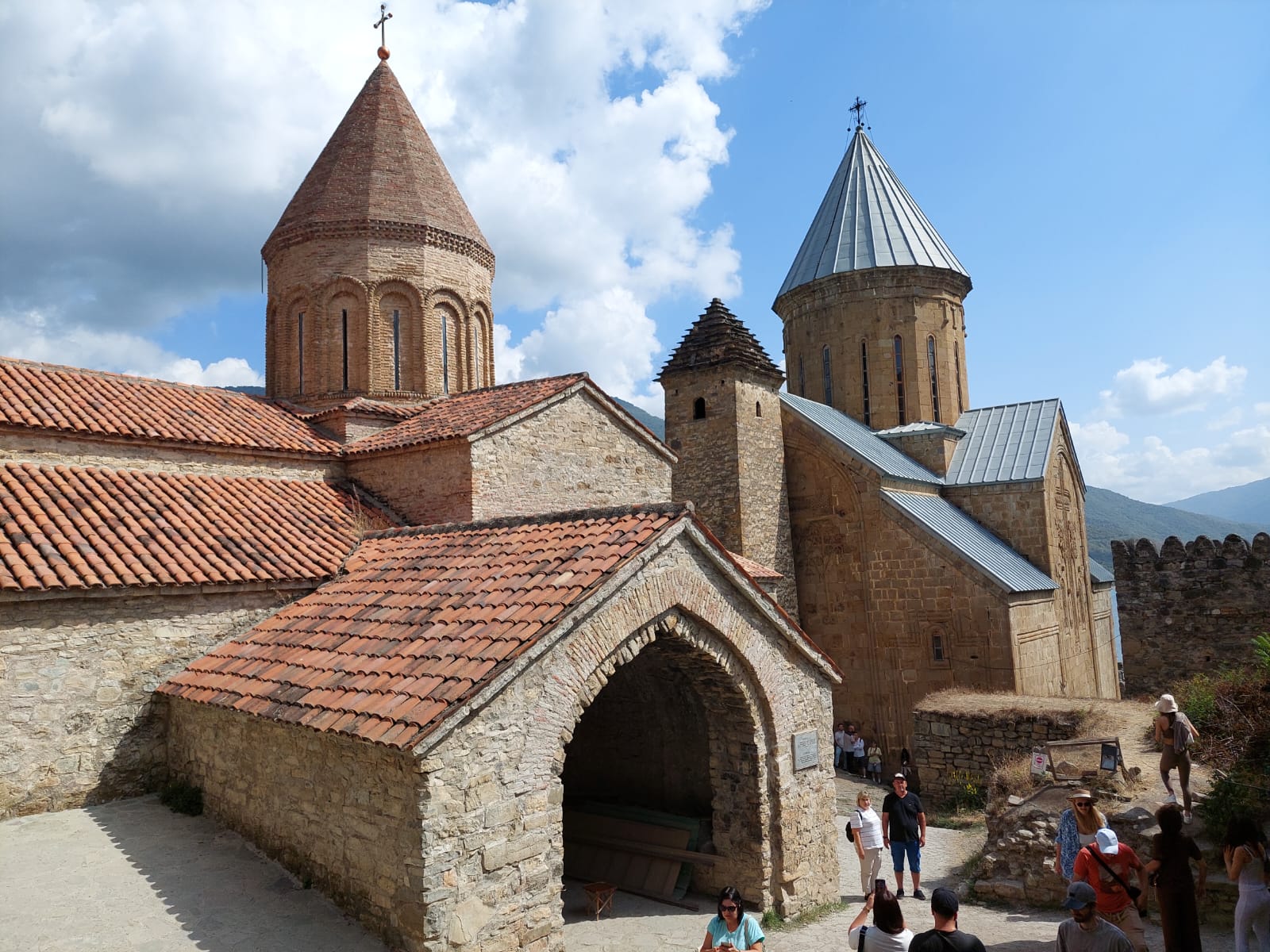 До новых встреч, друзья