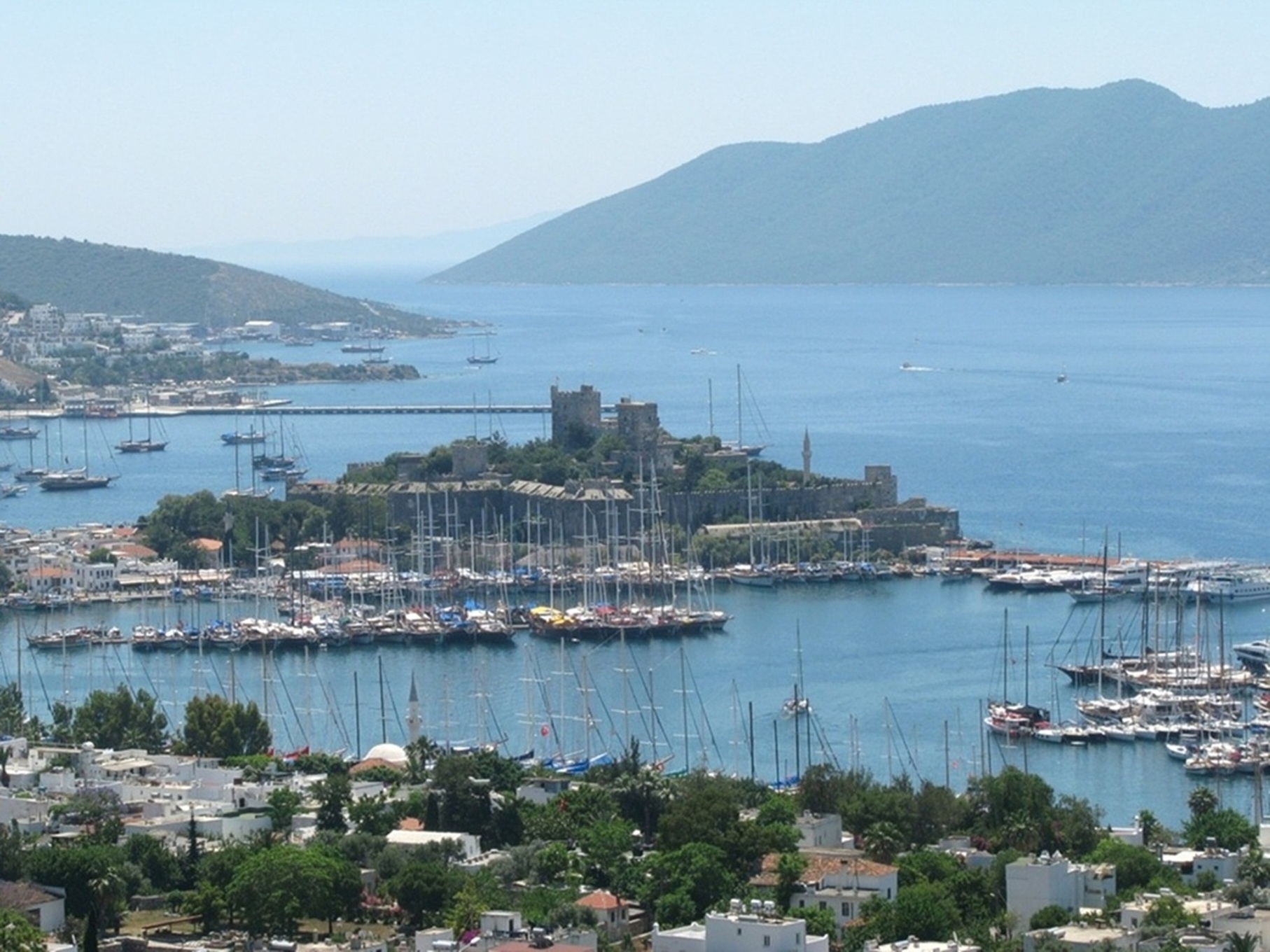 Private Bodrum City, Castle, Underwater Museum, Amphitheatre Tour All-Inclusive Vip
