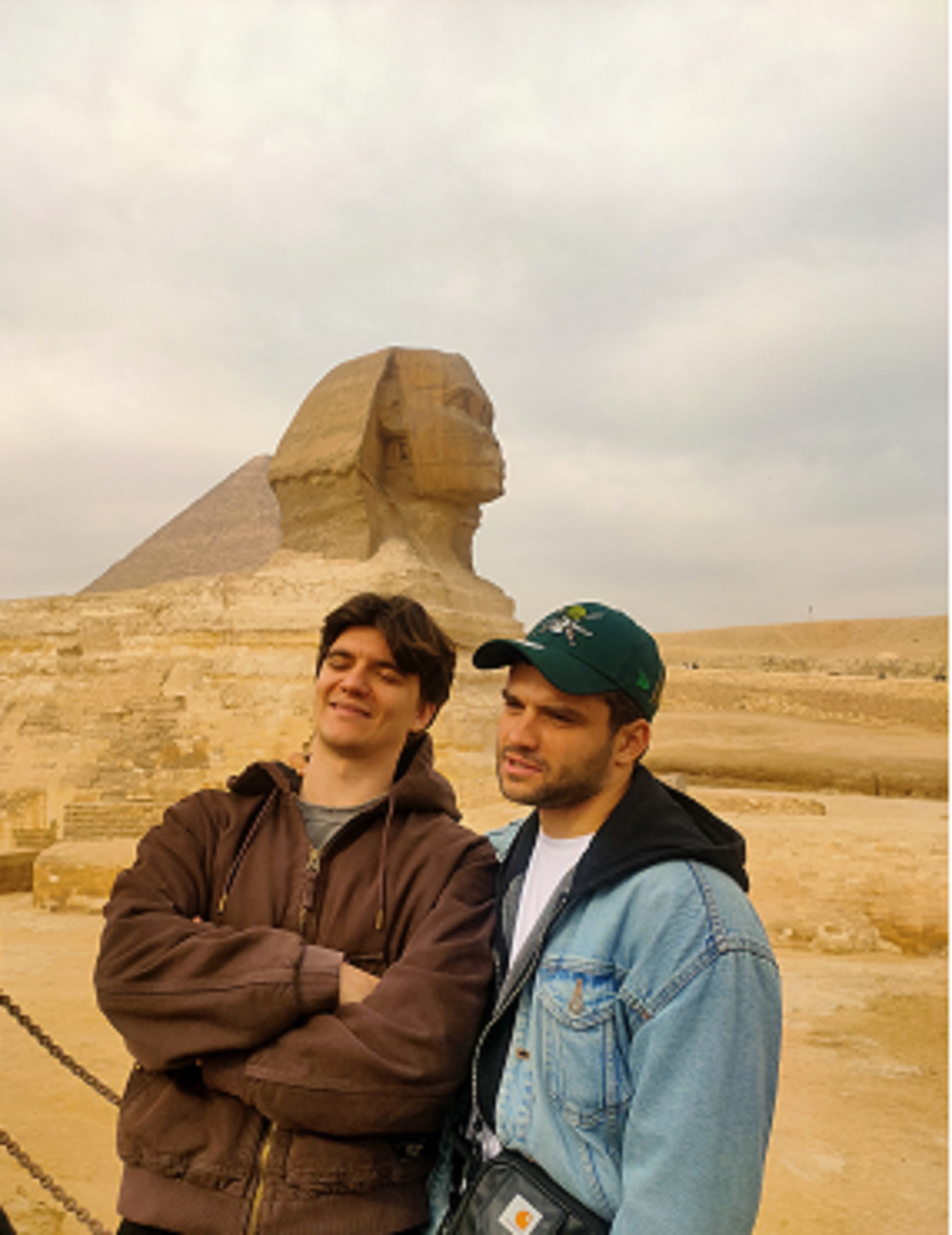 Пирамиды Гизы — одно из семи чудес света.