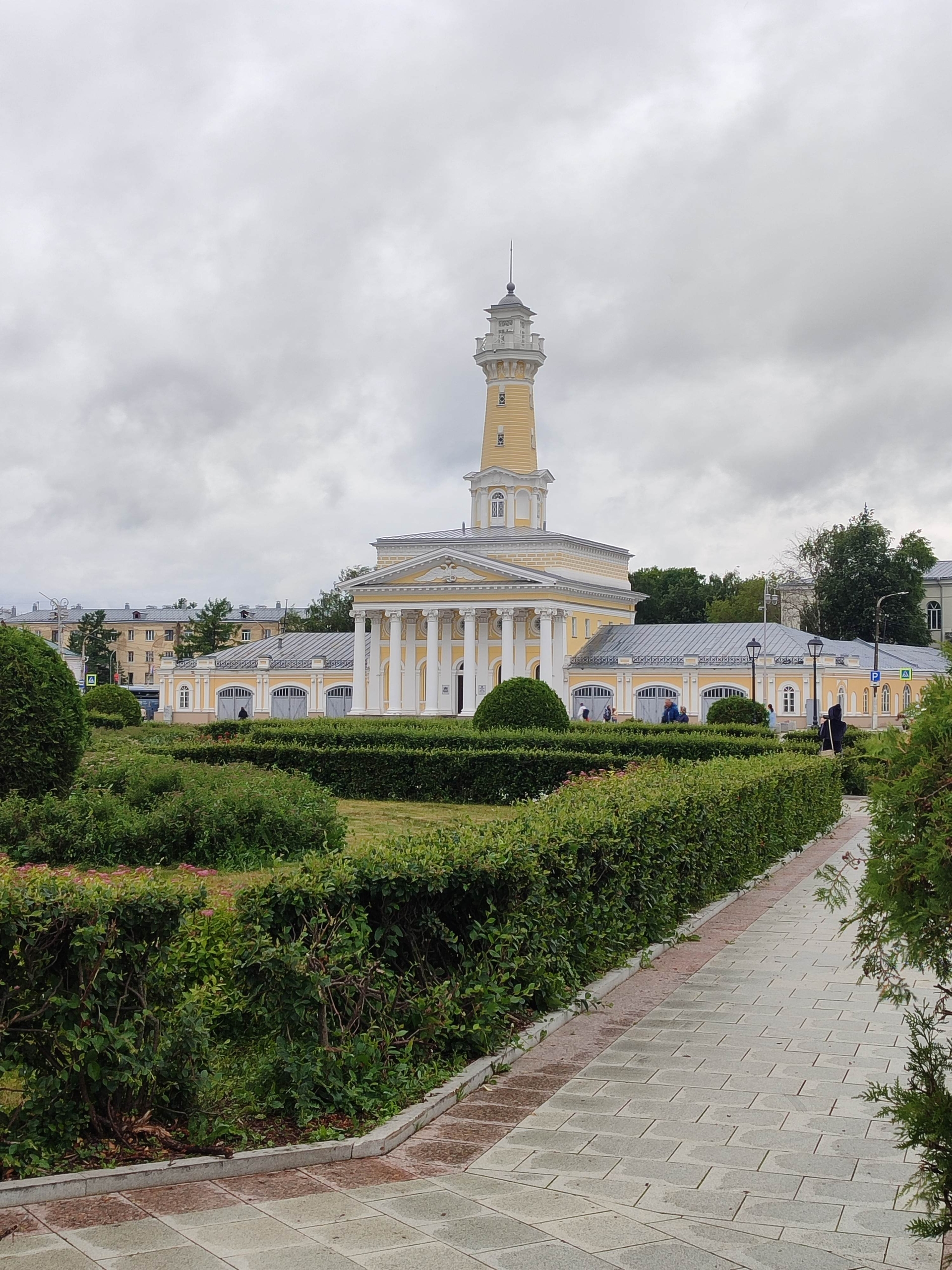 Театральная Кострома с посещением театра (31/37)