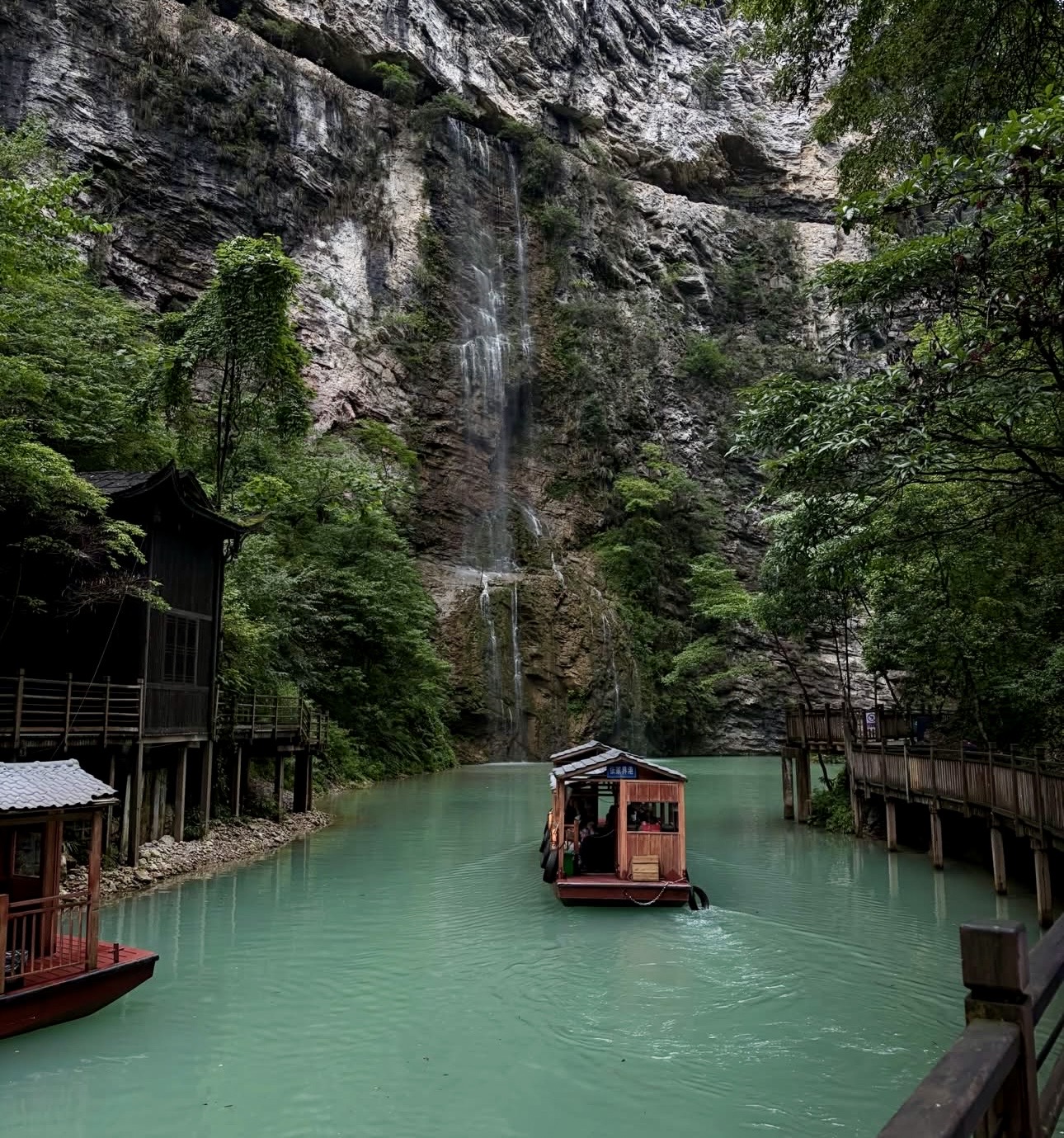 В главной роли -Ты. Кинопутешествие по Китаю (123/169)