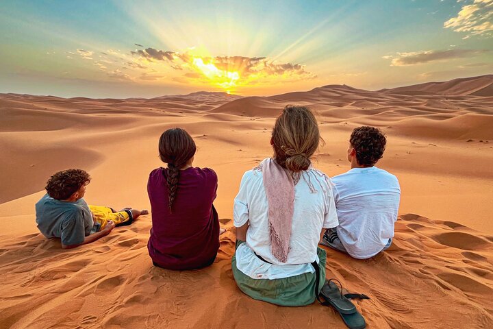 Explore Morocco in 6 Days Tour (10/30)